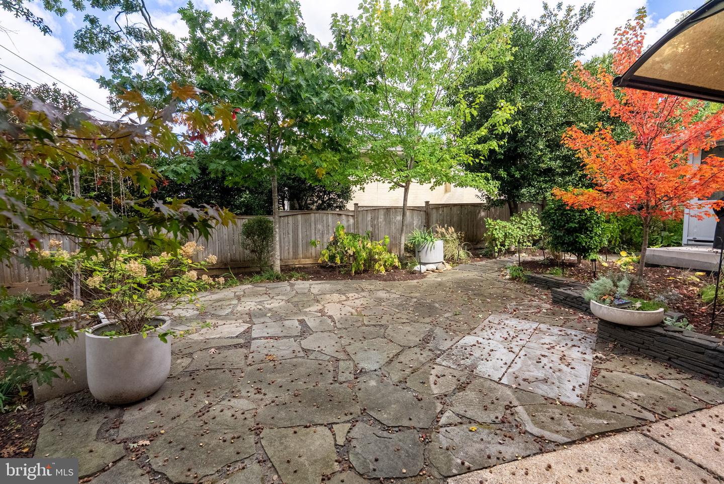 917 CRESTWOOD DR, ALEXANDRIA, Virginia 22302, 4 Bedrooms Bedrooms, ,3 BathroomsBathrooms,Residential,For sale,917 CRESTWOOD DR,VAAX2050860 MLS # VAAX2050860