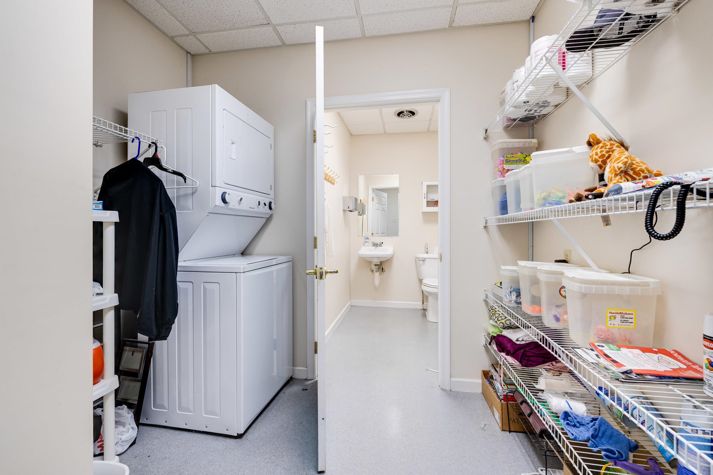 1947 MEDICAL AVE, HARRISONBURG, Virginia 22801, ,Commercial,1947 MEDICAL AVE,671450 MLS # 671450 1947 MEDICAL AVE, HARRISONBURG, Virginia 22801, ,Commercial,1947 MEDICAL AVE,671450 MLS # 671450