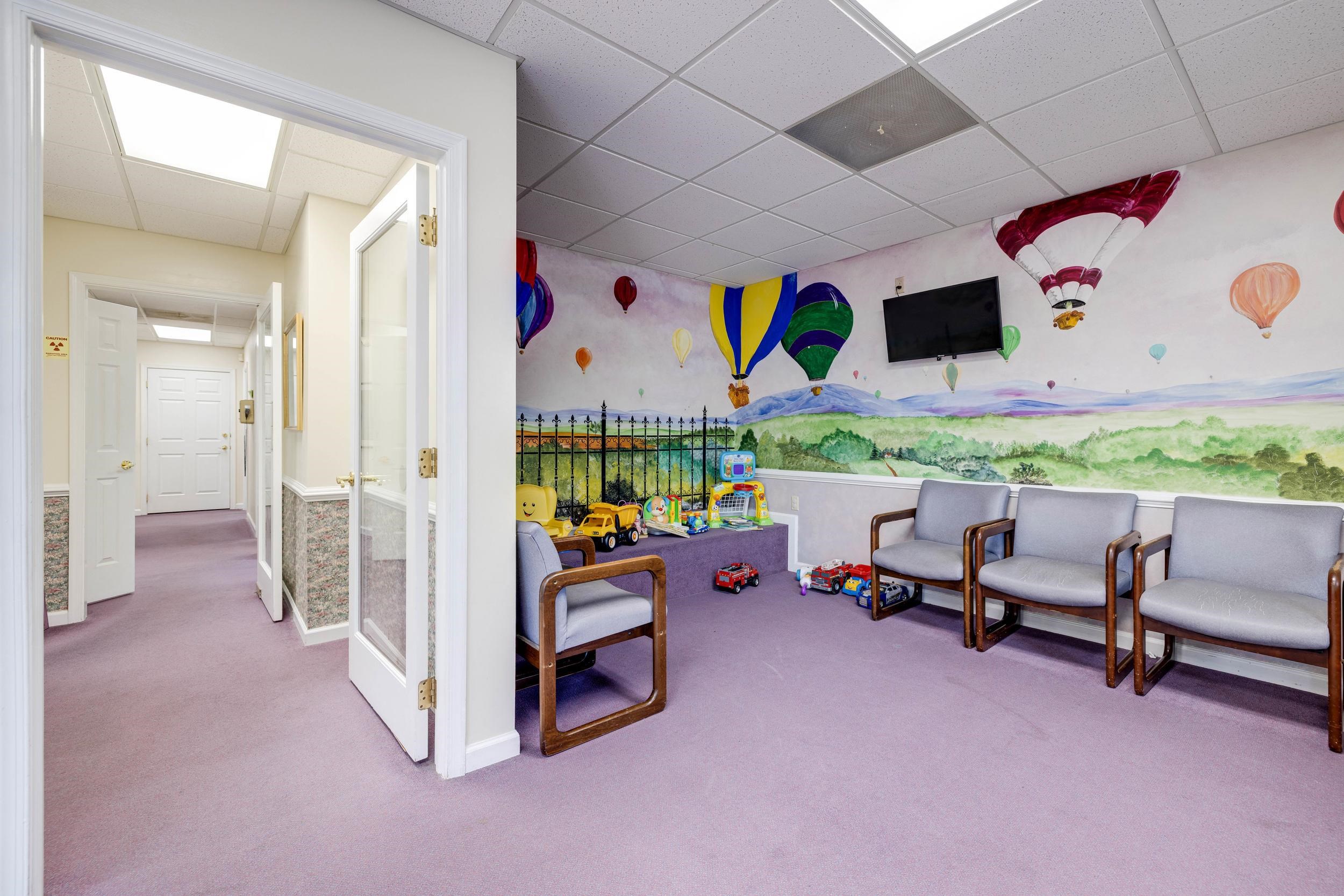 1947 MEDICAL AVE, HARRISONBURG, Virginia 22801, ,Commercial,1947 MEDICAL AVE,671450 MLS # 671450 1947 MEDICAL AVE, HARRISONBURG, Virginia 22801, ,Commercial,1947 MEDICAL AVE,671450 MLS # 671450