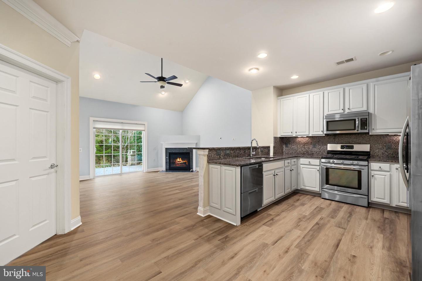 20432 ISLAND WEST SQ, ASHBURN, Virginia 20147, 3 Bedrooms Bedrooms, ,2 BathroomsBathrooms,Residential,For sale,20432 ISLAND WEST SQ,VALO2111154 MLS # VALO2111154