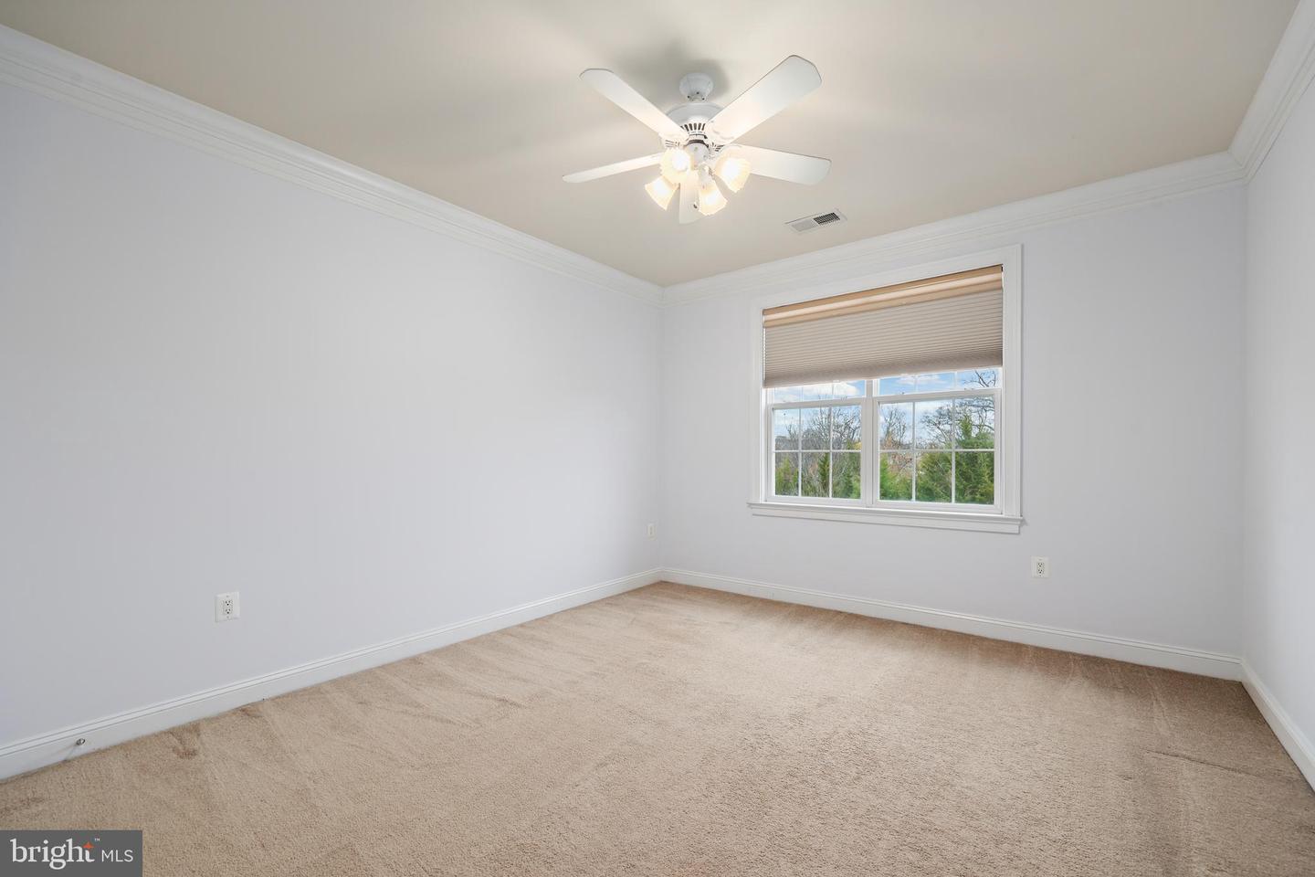 20432 ISLAND WEST SQ, ASHBURN, Virginia 20147, 3 Bedrooms Bedrooms, ,2 BathroomsBathrooms,Residential,For sale,20432 ISLAND WEST SQ,VALO2111154 MLS # VALO2111154