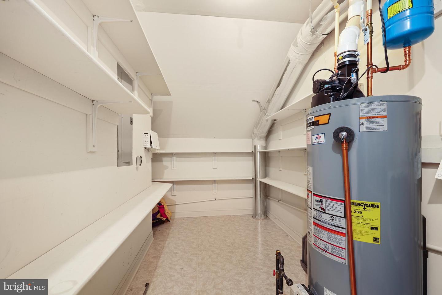 20432 ISLAND WEST SQ, ASHBURN, Virginia 20147, 3 Bedrooms Bedrooms, ,2 BathroomsBathrooms,Residential,For sale,20432 ISLAND WEST SQ,VALO2111154 MLS # VALO2111154