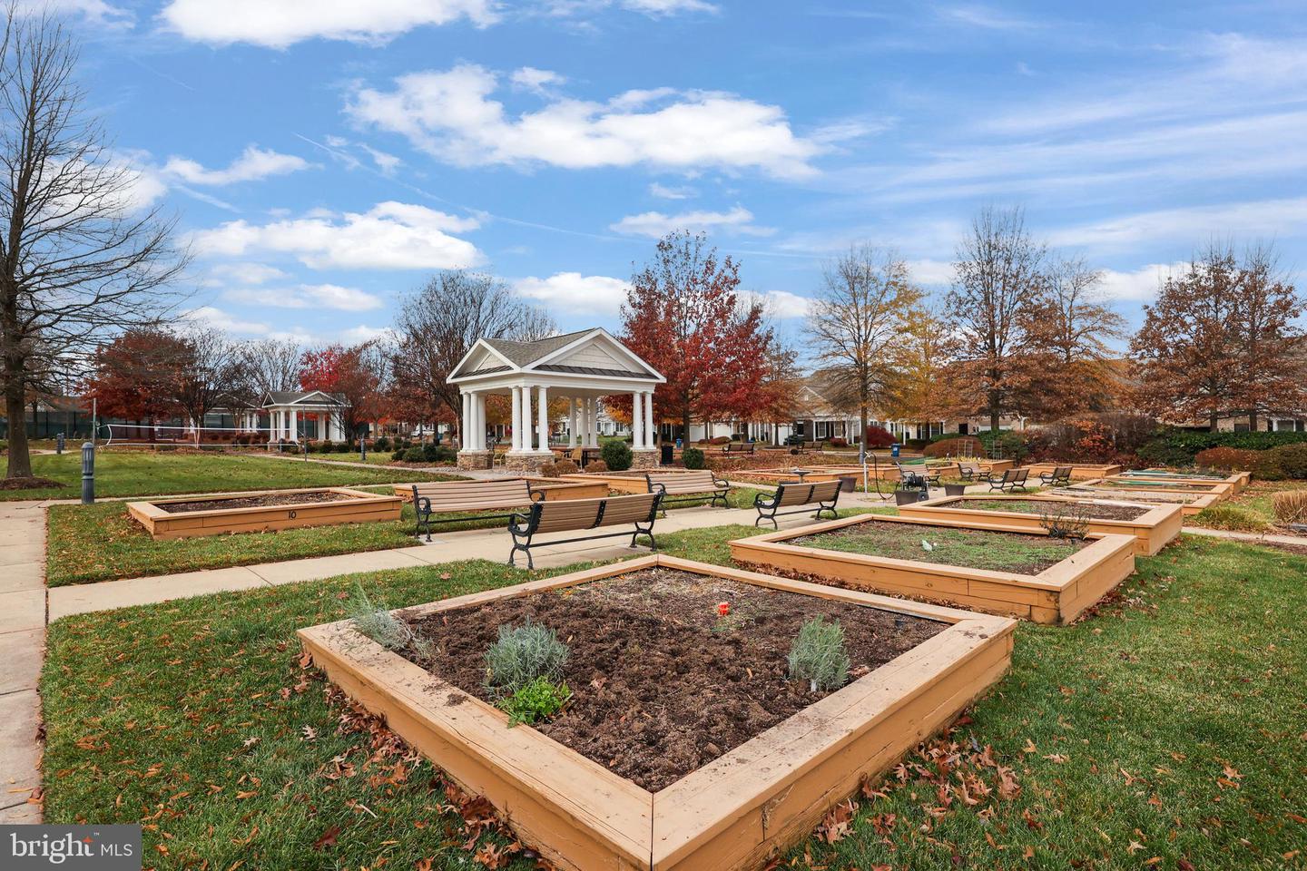 20432 ISLAND WEST SQ, ASHBURN, Virginia 20147, 3 Bedrooms Bedrooms, ,2 BathroomsBathrooms,Residential,For sale,20432 ISLAND WEST SQ,VALO2111154 MLS # VALO2111154