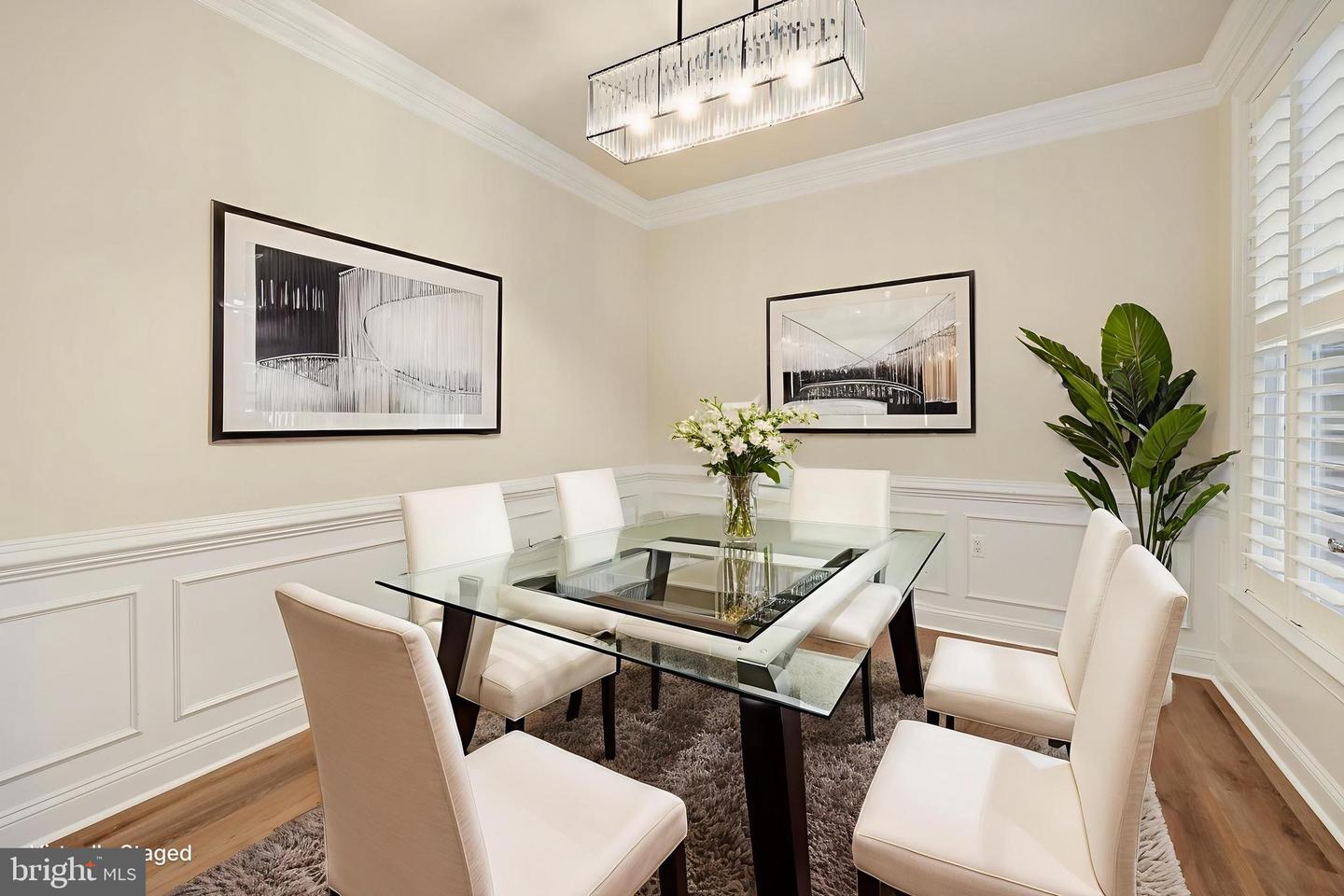 20432 ISLAND WEST SQ, ASHBURN, Virginia 20147, 3 Bedrooms Bedrooms, ,2 BathroomsBathrooms,Residential,For sale,20432 ISLAND WEST SQ,VALO2111154 MLS # VALO2111154