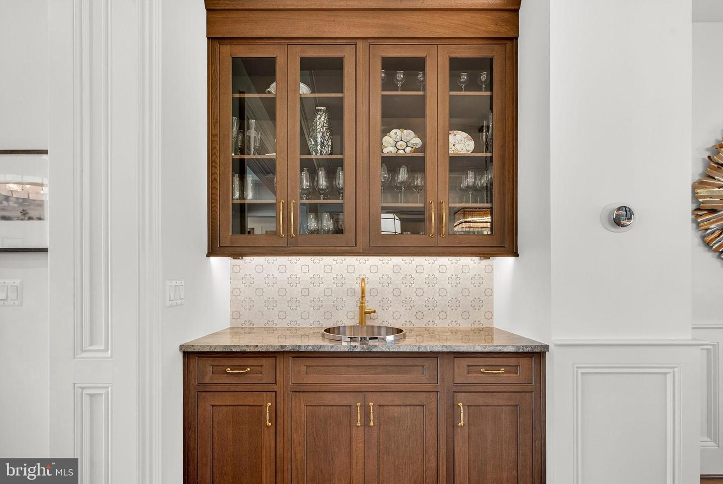 22955 MONTJOY CT, LEESBURG, Virginia 20175, 5 Bedrooms Bedrooms, 11 Rooms Rooms,5 BathroomsBathrooms,Residential,For sale,22955 MONTJOY CT,VALO2111160 MLS # VALO2111160