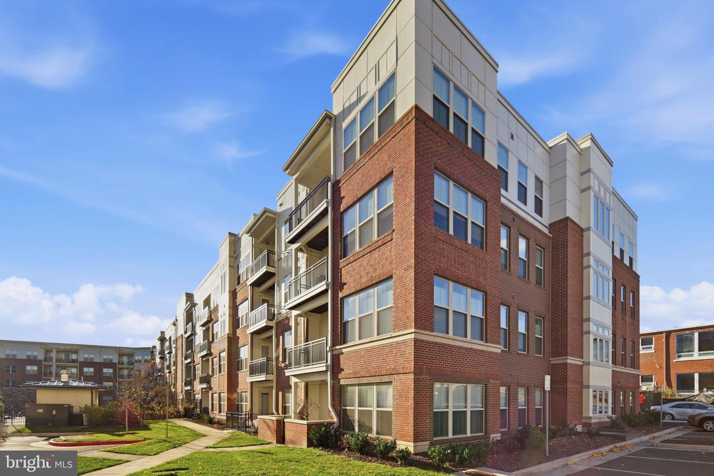 10755 FAIRGROUNDS DR #102, FAIRFAX, Virginia 22030, 1 Bedroom Bedrooms, 5 Rooms Rooms,1 BathroomBathrooms,Residential,For sale,10755 FAIRGROUNDS DR #102,VAFC2007498 MLS # VAFC2007498 10755 FAIRGROUNDS DR #102, FAIRFAX, Virginia 22030, 1 Bedroom Bedrooms, 5 Rooms Rooms,1 BathroomBathrooms,Residential,For sale,10755 FAIRGROUNDS DR #102,VAFC2007498 MLS # VAFC2007498