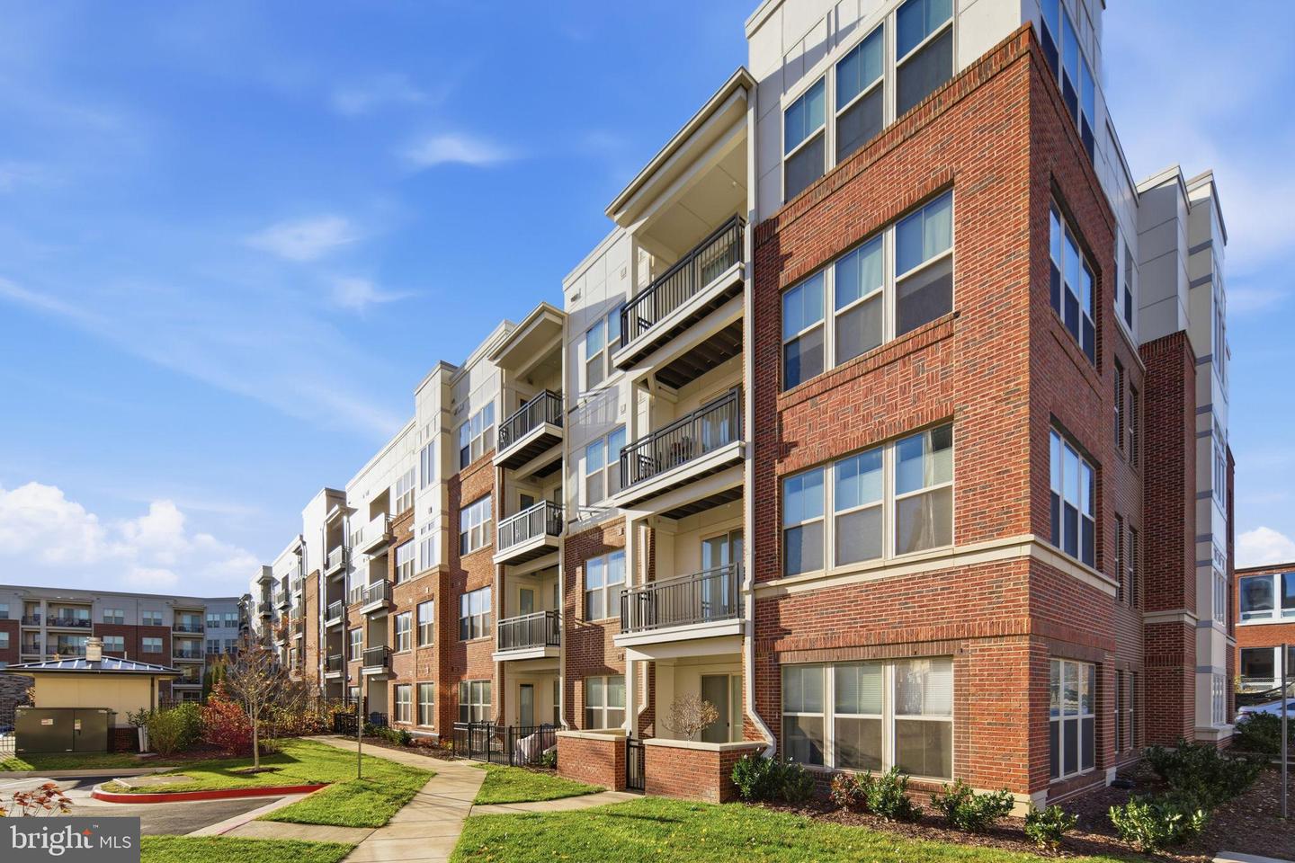 10755 FAIRGROUNDS DR #102, FAIRFAX, Virginia 22030, 1 Bedroom Bedrooms, 5 Rooms Rooms,1 BathroomBathrooms,Residential,For sale,10755 FAIRGROUNDS DR #102,VAFC2007498 MLS # VAFC2007498 10755 FAIRGROUNDS DR #102, FAIRFAX, Virginia 22030, 1 Bedroom Bedrooms, 5 Rooms Rooms,1 BathroomBathrooms,Residential,For sale,10755 FAIRGROUNDS DR #102,VAFC2007498 MLS # VAFC2007498