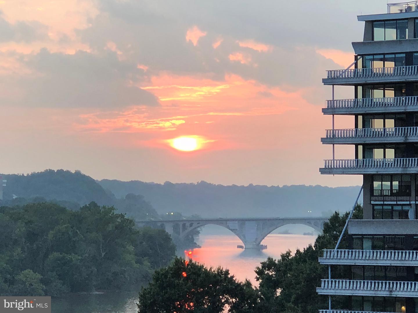 2500 VIRGINIA AVE NW #714/715, WASHINGTON, District Of Columbia 20037, 5 Bedrooms Bedrooms, ,4 BathroomsBathrooms,Residential,For sale,2500 VIRGINIA AVE NW #714/715,DCDC2232038 MLS # DCDC2232038