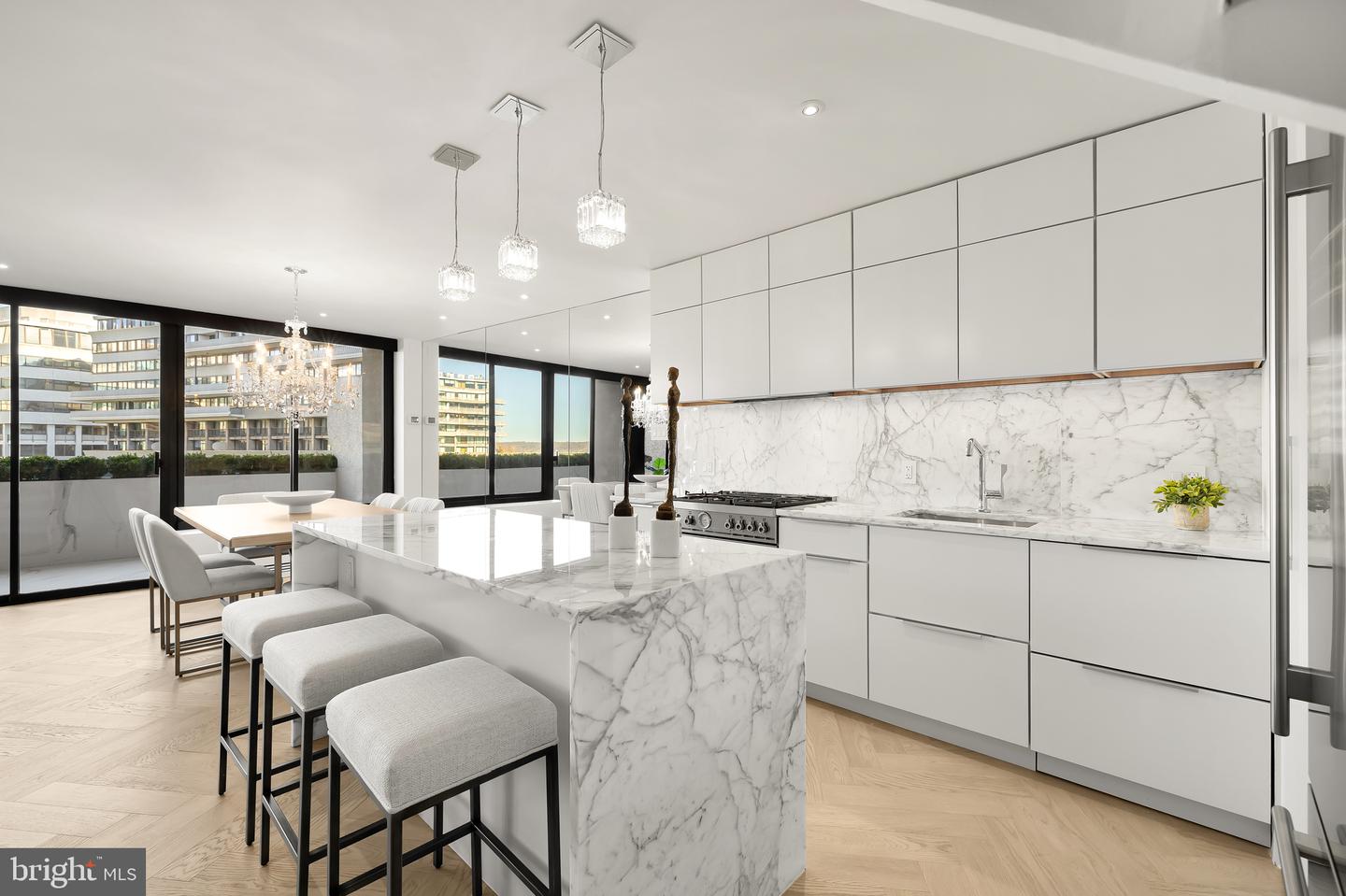 2500 VIRGINIA AVE NW #714/715, WASHINGTON, District Of Columbia 20037, 5 Bedrooms Bedrooms, ,4 BathroomsBathrooms,Residential,For sale,2500 VIRGINIA AVE NW #714/715,DCDC2232038 MLS # DCDC2232038