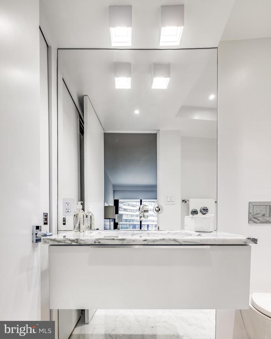 2500 VIRGINIA AVE NW #714/715, WASHINGTON, District Of Columbia 20037, 5 Bedrooms Bedrooms, ,4 BathroomsBathrooms,Residential,For sale,2500 VIRGINIA AVE NW #714/715,DCDC2232038 MLS # DCDC2232038