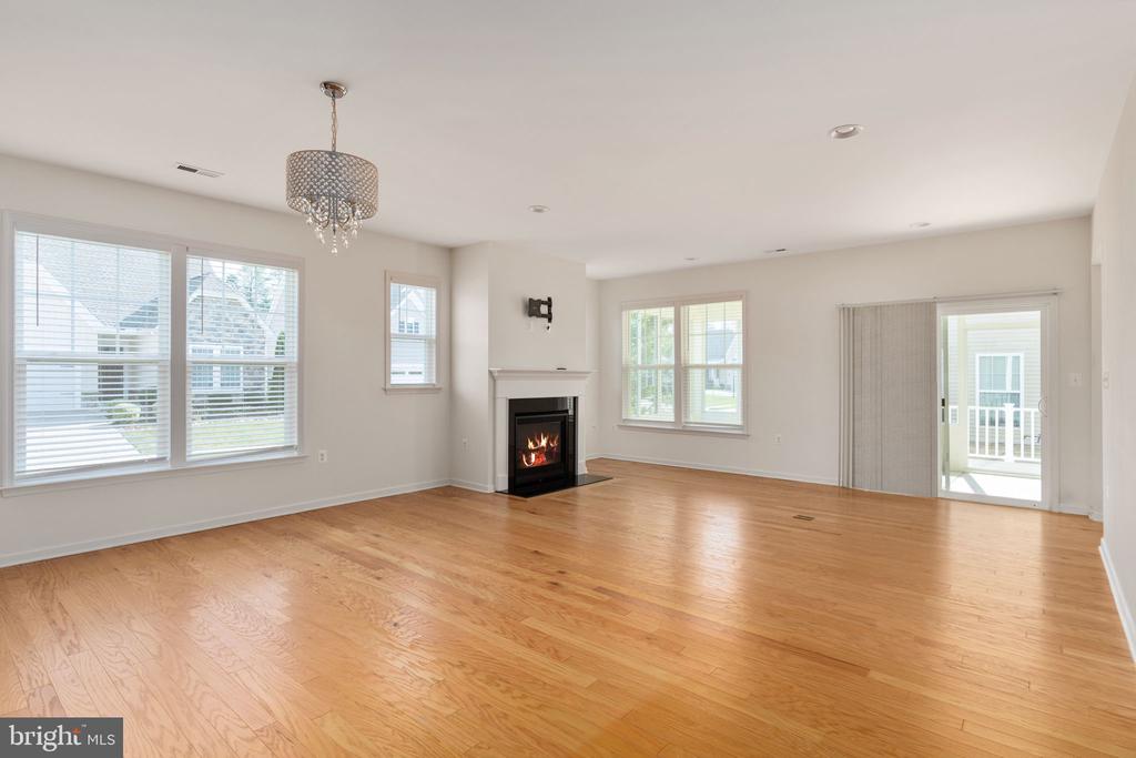 12211 GLEN OAKS DR, FREDERICKSBURG, Virginia 22407, 2 Bedrooms Bedrooms, ,2 BathroomsBathrooms,Residential,12211 GLEN OAKS DR,VASP2035944 MLS # VASP2035944