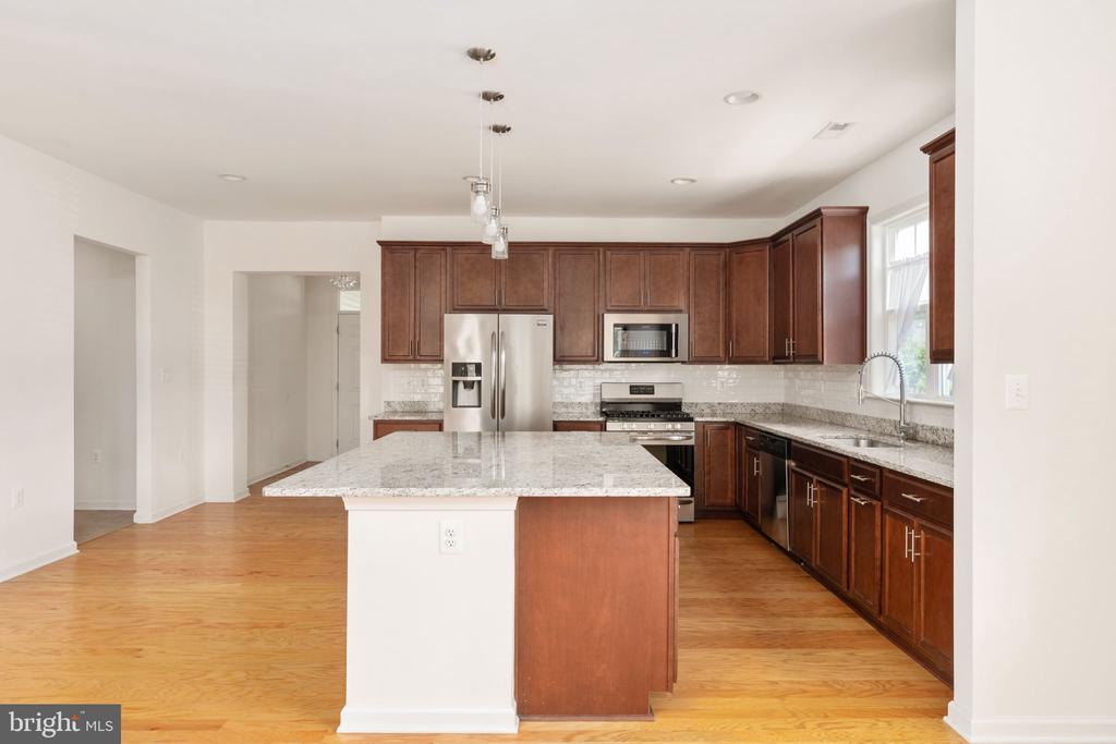 12211 GLEN OAKS DR, FREDERICKSBURG, Virginia 22407, 2 Bedrooms Bedrooms, ,2 BathroomsBathrooms,Residential,12211 GLEN OAKS DR,VASP2035944 MLS # VASP2035944