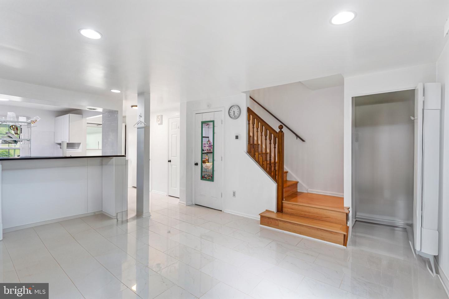 7566 WOOD MIST LN, FALLS CHURCH, Virginia 22043, 3 Bedrooms Bedrooms, ,1 BathroomBathrooms,Residential,For sale,7566 WOOD MIST LN,VAFX2244250 MLS # VAFX2244250