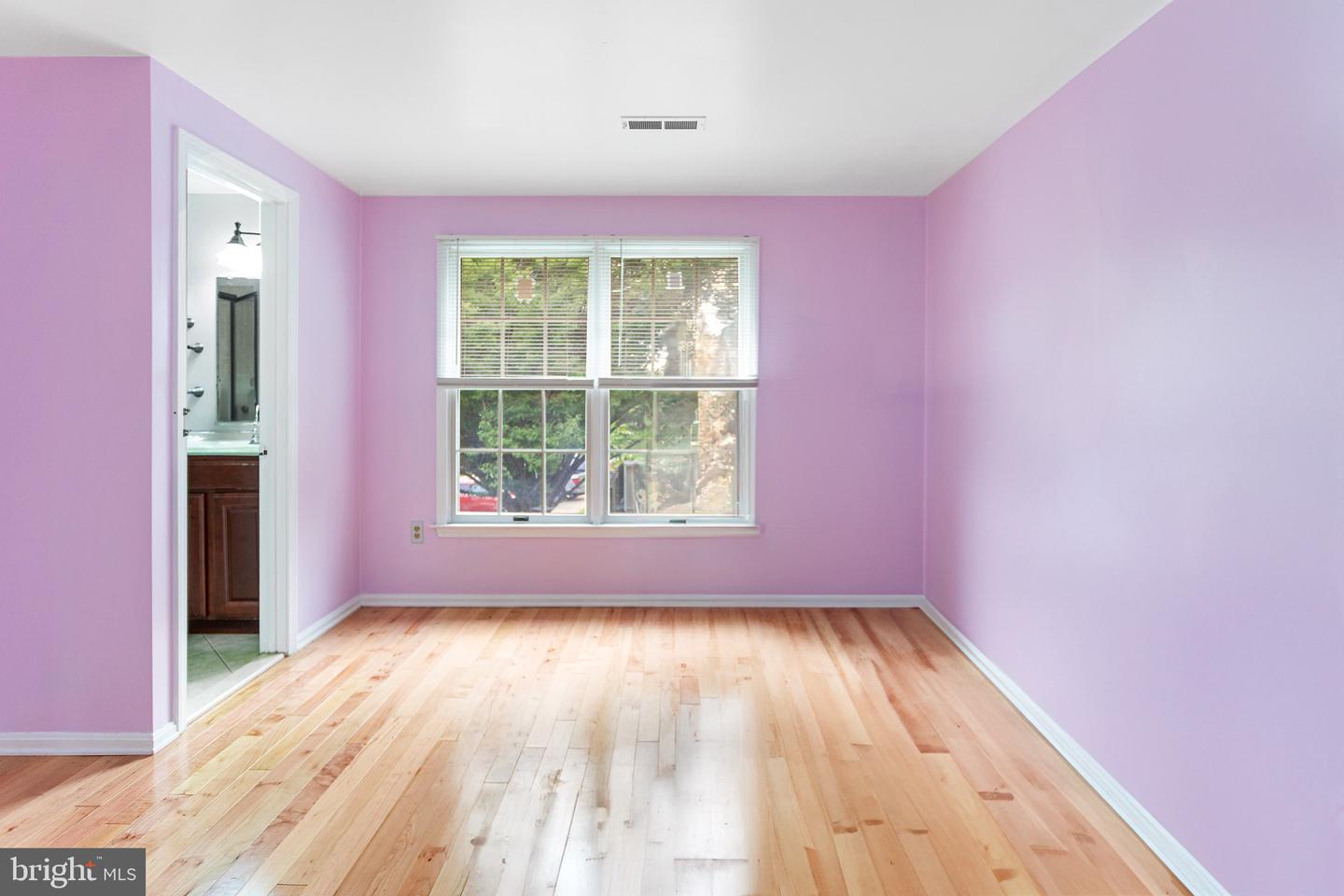 7566 WOOD MIST LN, FALLS CHURCH, Virginia 22043, 3 Bedrooms Bedrooms, ,1 BathroomBathrooms,Residential,For sale,7566 WOOD MIST LN,VAFX2244250 MLS # VAFX2244250