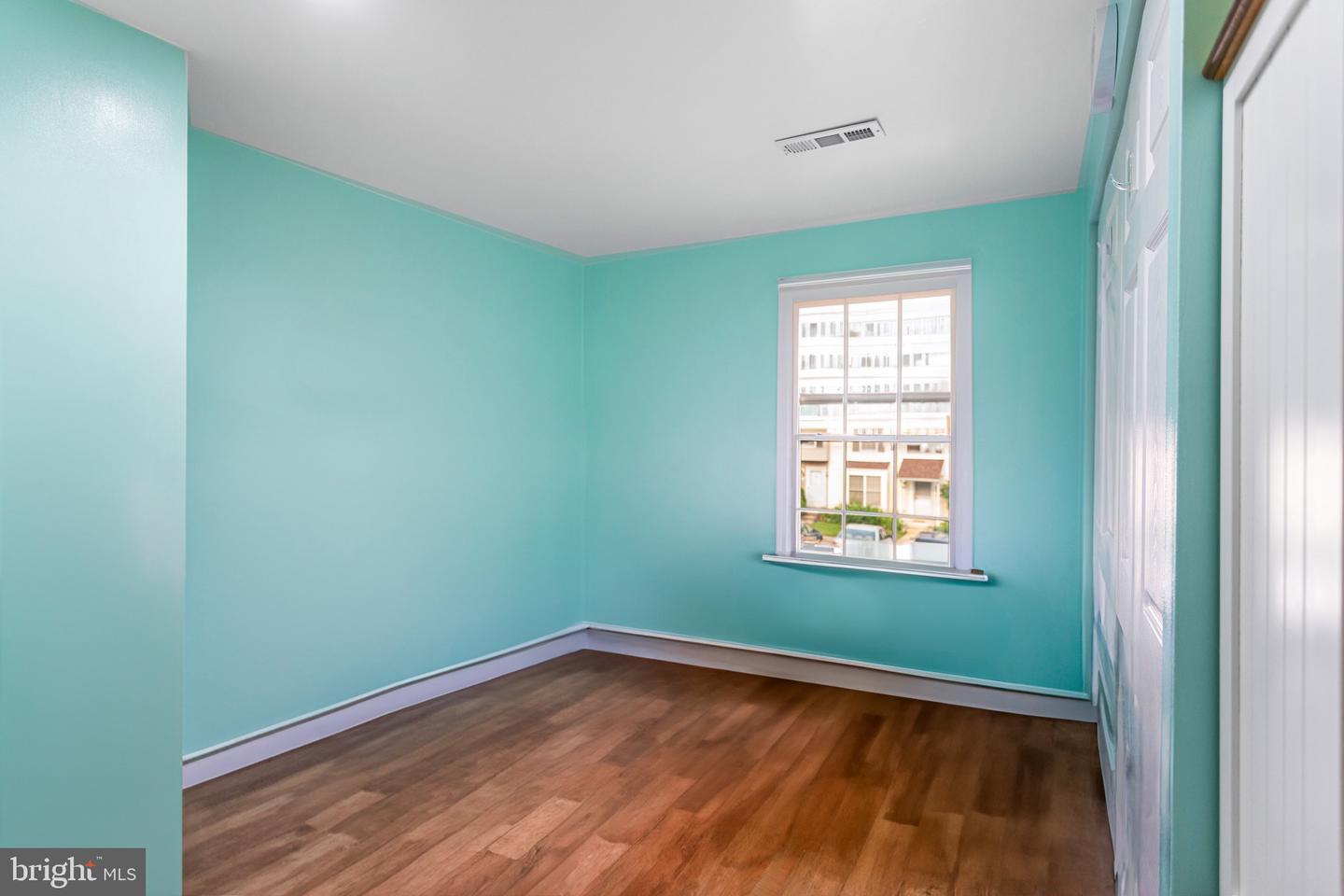 7566 WOOD MIST LN, FALLS CHURCH, Virginia 22043, 3 Bedrooms Bedrooms, ,1 BathroomBathrooms,Residential,For sale,7566 WOOD MIST LN,VAFX2244250 MLS # VAFX2244250