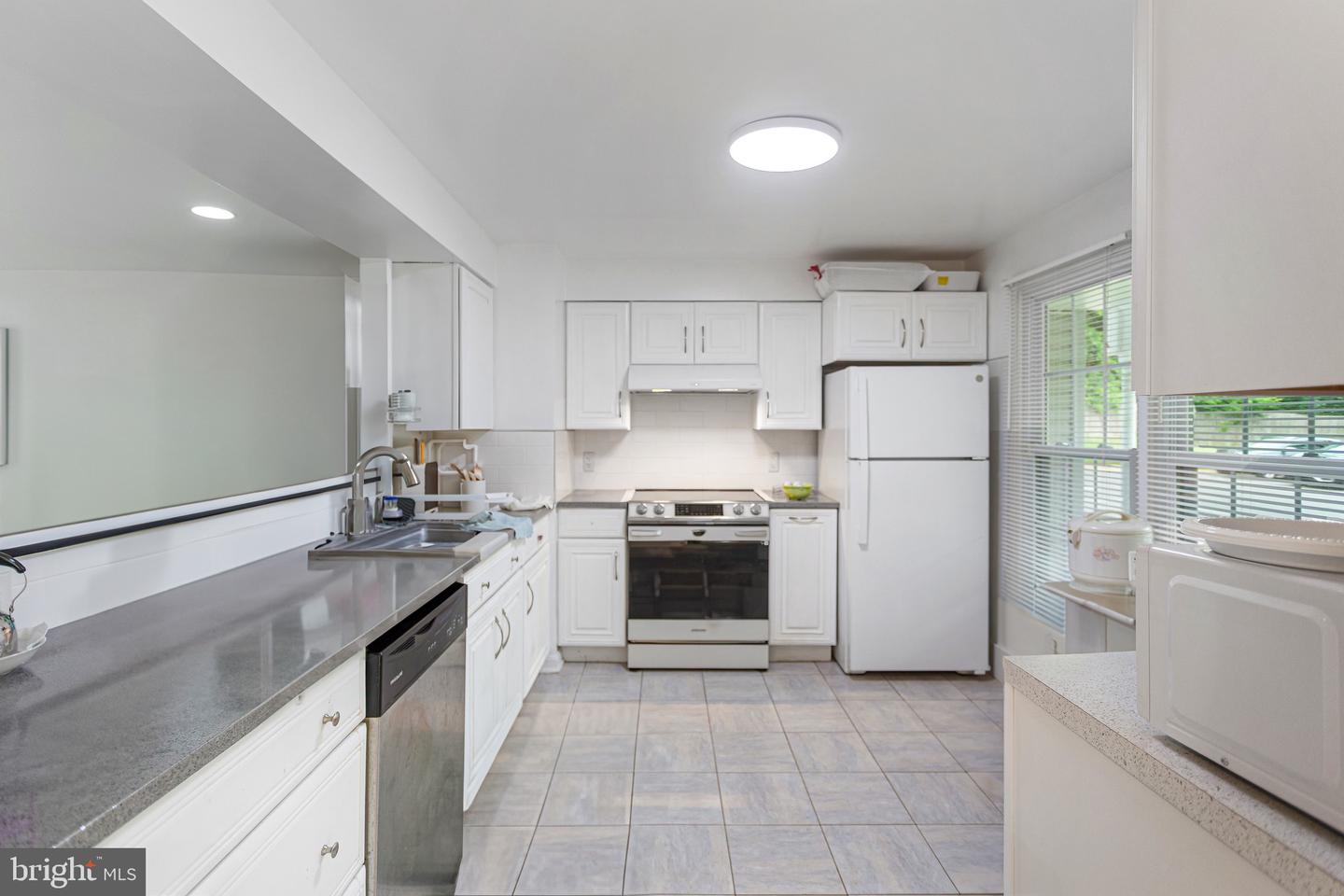 7566 WOOD MIST LN, FALLS CHURCH, Virginia 22043, 3 Bedrooms Bedrooms, ,1 BathroomBathrooms,Residential,For sale,7566 WOOD MIST LN,VAFX2244250 MLS # VAFX2244250