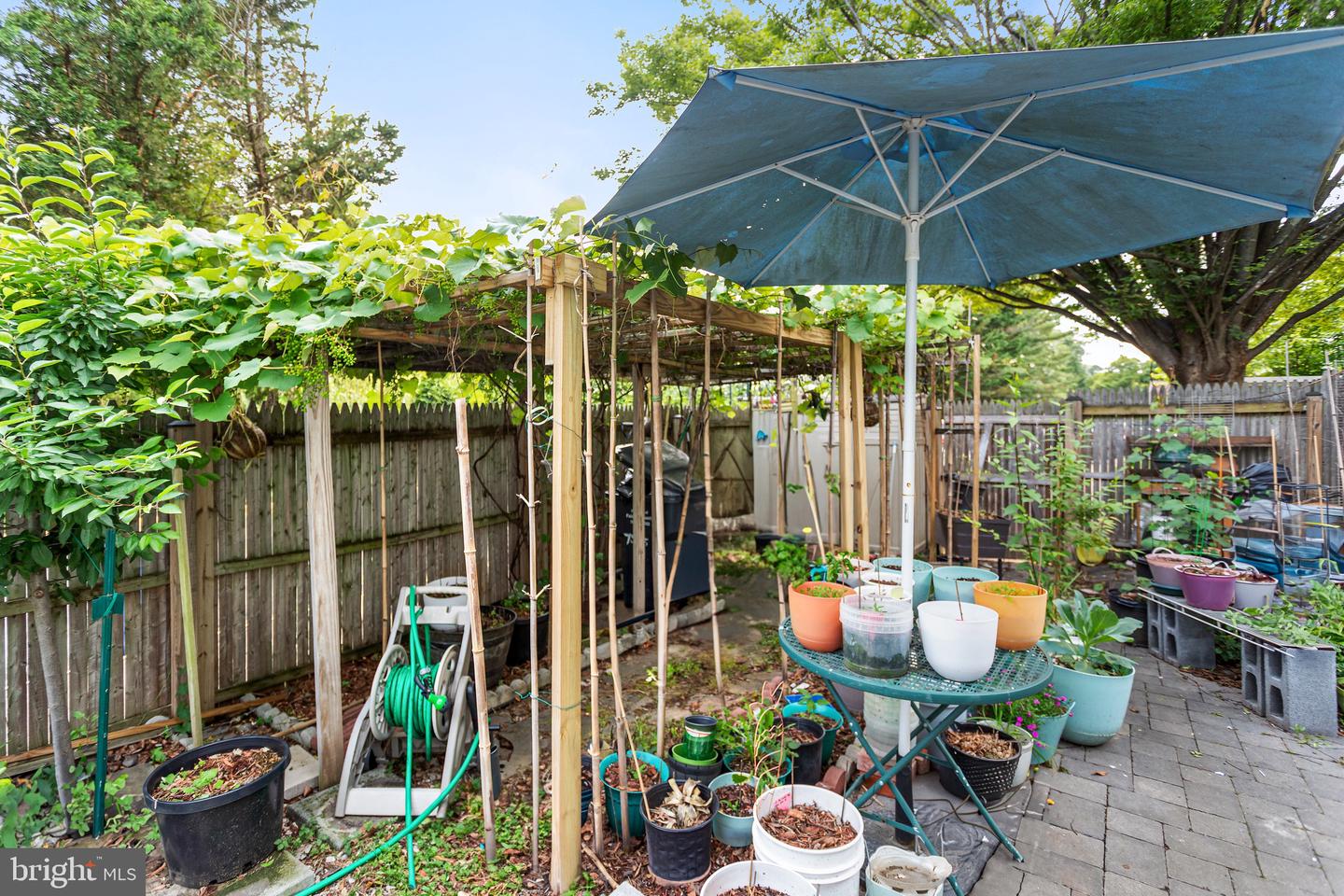 7566 WOOD MIST LN, FALLS CHURCH, Virginia 22043, 3 Bedrooms Bedrooms, ,1 BathroomBathrooms,Residential,For sale,7566 WOOD MIST LN,VAFX2244250 MLS # VAFX2244250