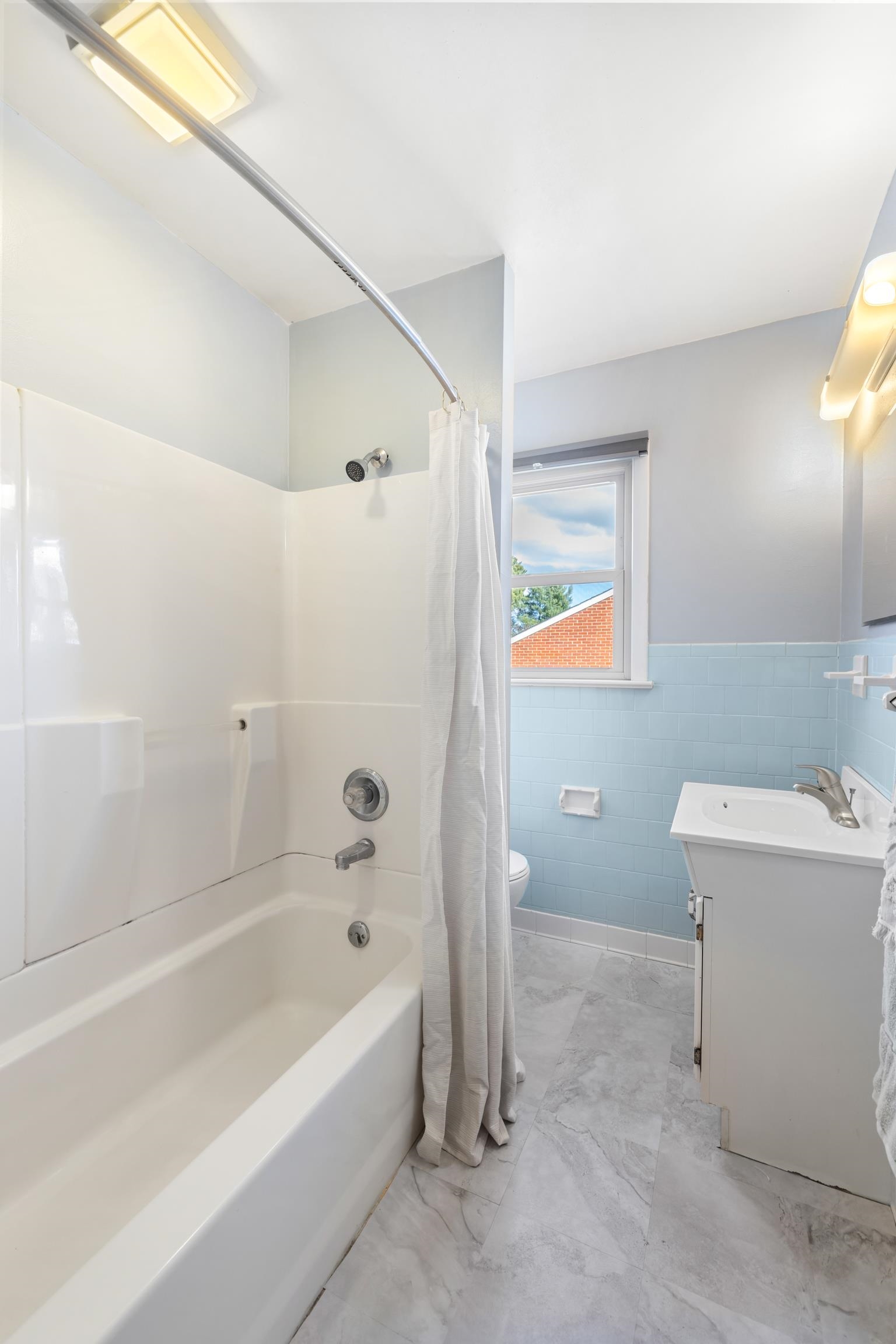 1358 KEESLING AVE, WAYNESBORO, Virginia 22980, 4 Bedrooms Bedrooms, ,1 BathroomBathrooms,Residential,1358 KEESLING AVE,671008 MLS # 671008 1358 KEESLING AVE, WAYNESBORO, Virginia 22980, 4 Bedrooms Bedrooms, ,1 BathroomBathrooms,Residential,1358 KEESLING AVE,671008 MLS # 671008