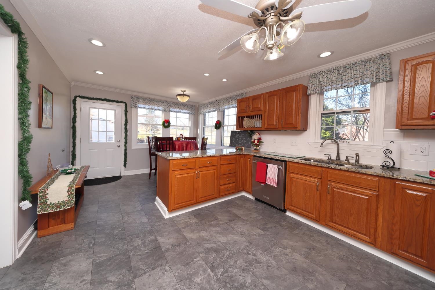 167 HENKEL RD, WAYNESBORO, Virginia 22980, 4 Bedrooms Bedrooms, ,3 BathroomsBathrooms,Residential,167 HENKEL RD,671452 MLS # 671452