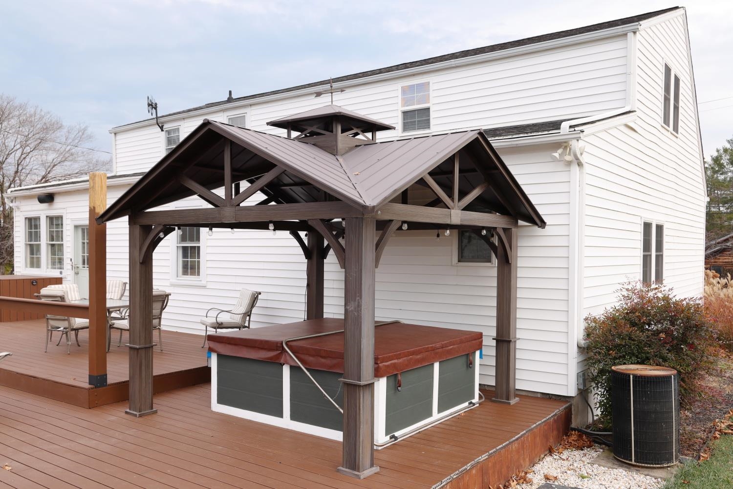 167 HENKEL RD, WAYNESBORO, Virginia 22980, 4 Bedrooms Bedrooms, ,3 BathroomsBathrooms,Residential,167 HENKEL RD,671452 MLS # 671452