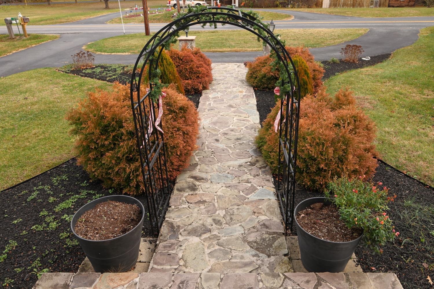 167 HENKEL RD, WAYNESBORO, Virginia 22980, 4 Bedrooms Bedrooms, ,3 BathroomsBathrooms,Residential,167 HENKEL RD,671452 MLS # 671452