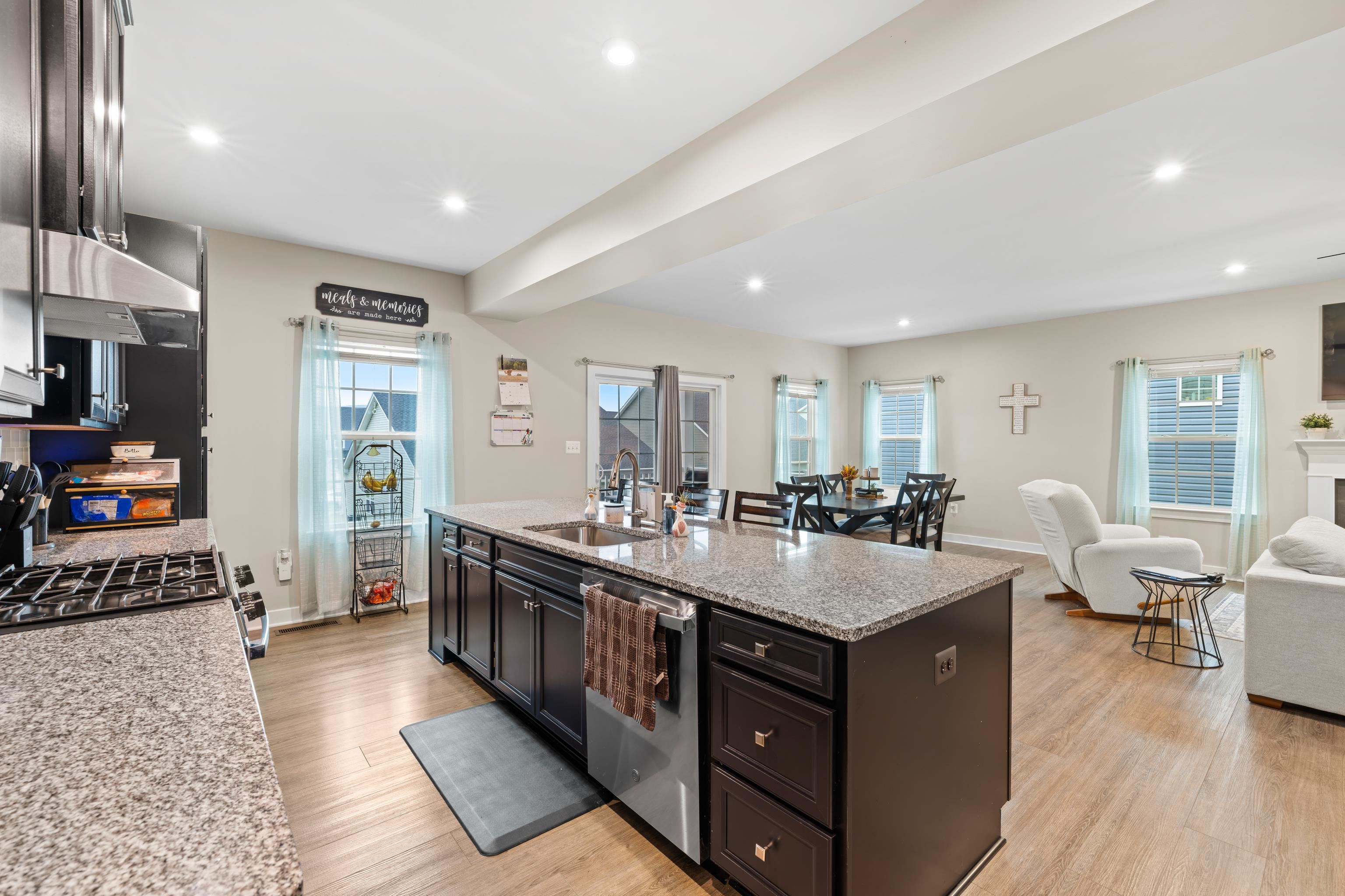 10166 OAK CIRCLE LN, MCGAHEYSVILLE, Virginia 22840, 6 Bedrooms Bedrooms, ,4 BathroomsBathrooms,Residential,10166 OAK CIRCLE LN,671461 MLS # 671461 10166 OAK CIRCLE LN, MCGAHEYSVILLE, Virginia 22840, 6 Bedrooms Bedrooms, ,4 BathroomsBathrooms,Residential,10166 OAK CIRCLE LN,671461 MLS # 671461