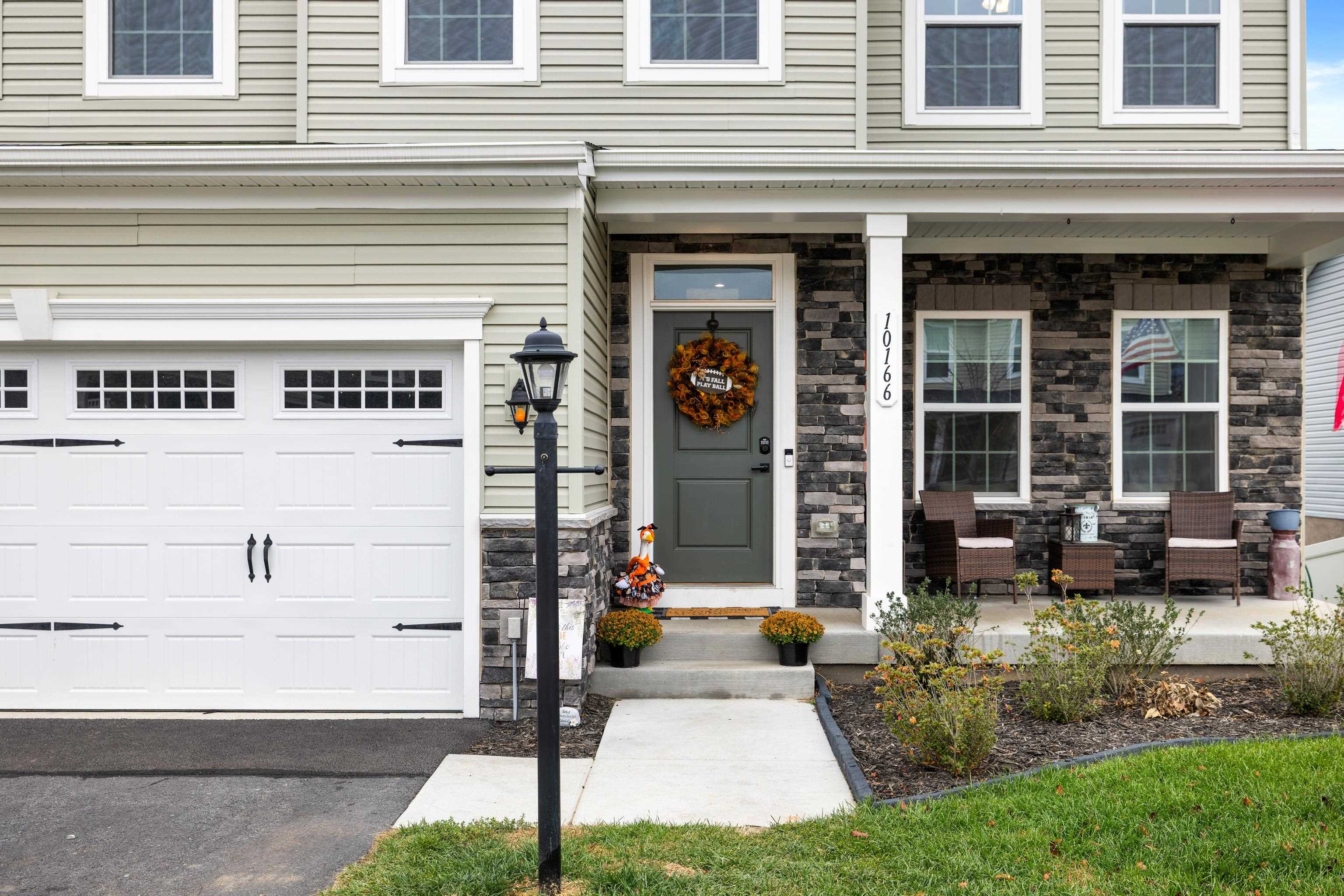 10166 OAK CIRCLE LN, MCGAHEYSVILLE, Virginia 22840, 6 Bedrooms Bedrooms, ,4 BathroomsBathrooms,Residential,10166 OAK CIRCLE LN,671461 MLS # 671461 10166 OAK CIRCLE LN, MCGAHEYSVILLE, Virginia 22840, 6 Bedrooms Bedrooms, ,4 BathroomsBathrooms,Residential,10166 OAK CIRCLE LN,671461 MLS # 671461