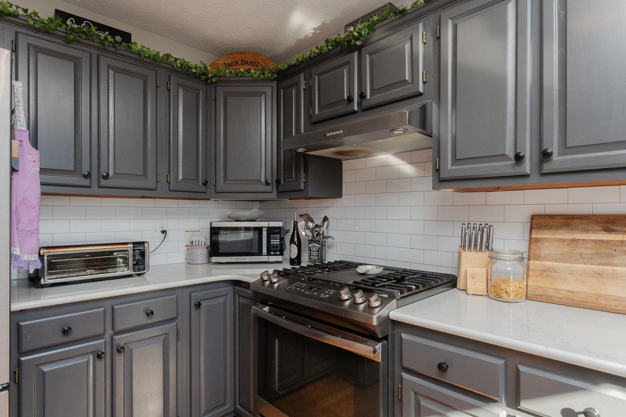 219 NORTHVIEW DR, DAYTON, Virginia 22821, 4 Bedrooms Bedrooms, ,2 BathroomsBathrooms,Residential,219 NORTHVIEW DR,671465 MLS # 671465 219 NORTHVIEW DR, DAYTON, Virginia 22821, 4 Bedrooms Bedrooms, ,2 BathroomsBathrooms,Residential,219 NORTHVIEW DR,671465 MLS # 671465