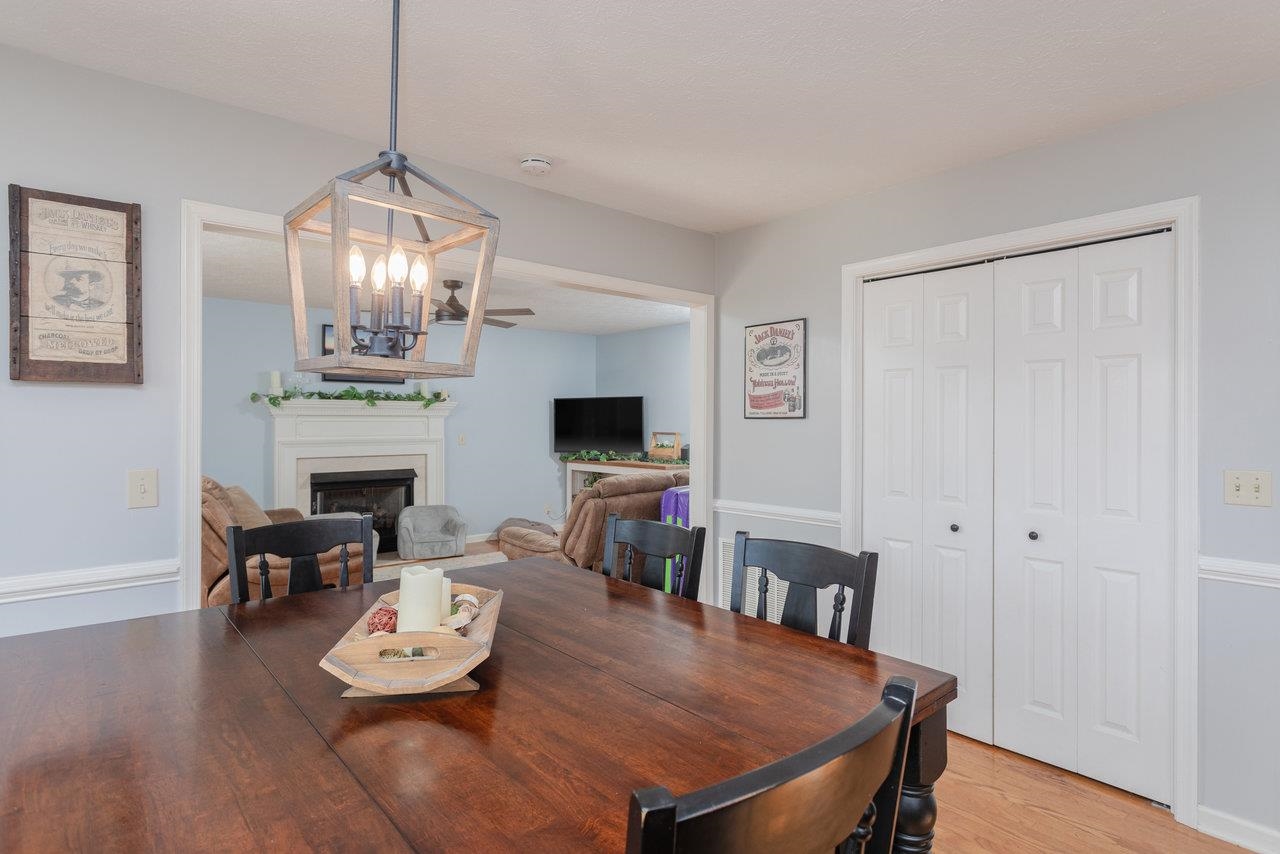 219 NORTHVIEW DR, DAYTON, Virginia 22821, 4 Bedrooms Bedrooms, ,2 BathroomsBathrooms,Residential,219 NORTHVIEW DR,671465 MLS # 671465 219 NORTHVIEW DR, DAYTON, Virginia 22821, 4 Bedrooms Bedrooms, ,2 BathroomsBathrooms,Residential,219 NORTHVIEW DR,671465 MLS # 671465