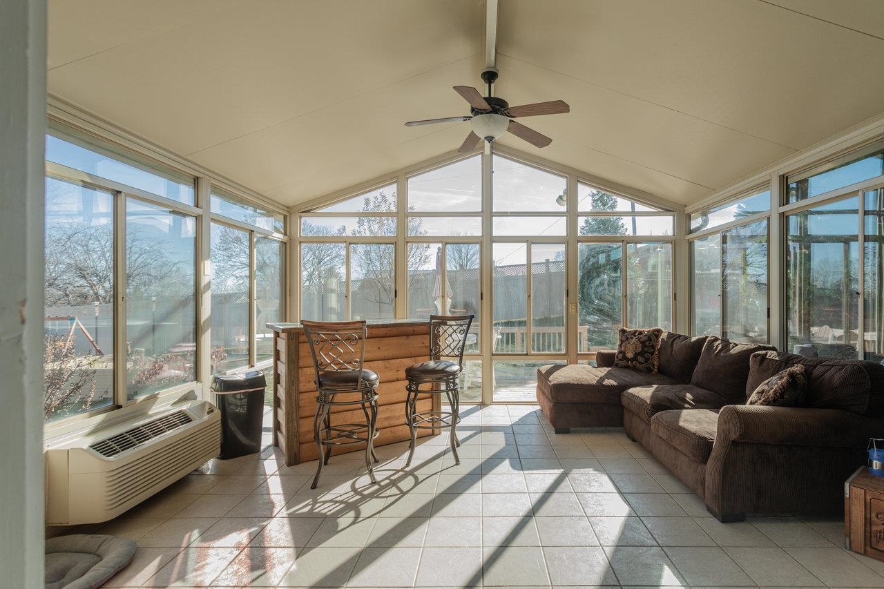 219 NORTHVIEW DR, DAYTON, Virginia 22821, 4 Bedrooms Bedrooms, ,2 BathroomsBathrooms,Residential,219 NORTHVIEW DR,671465 MLS # 671465 219 NORTHVIEW DR, DAYTON, Virginia 22821, 4 Bedrooms Bedrooms, ,2 BathroomsBathrooms,Residential,219 NORTHVIEW DR,671465 MLS # 671465