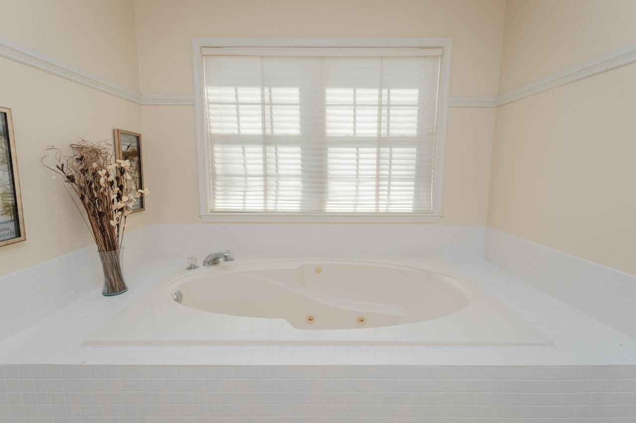 219 NORTHVIEW DR, DAYTON, Virginia 22821, 4 Bedrooms Bedrooms, ,2 BathroomsBathrooms,Residential,219 NORTHVIEW DR,671465 MLS # 671465 219 NORTHVIEW DR, DAYTON, Virginia 22821, 4 Bedrooms Bedrooms, ,2 BathroomsBathrooms,Residential,219 NORTHVIEW DR,671465 MLS # 671465