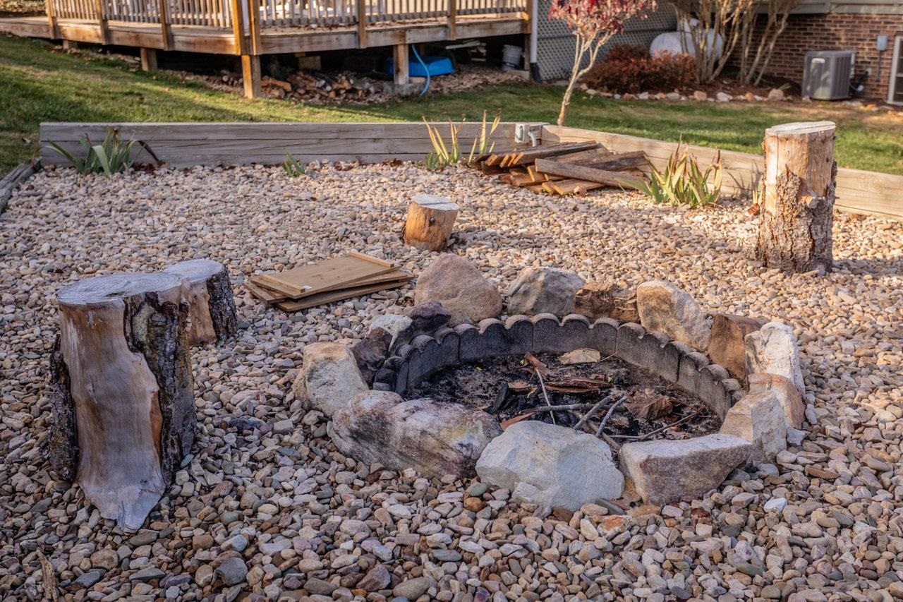 219 NORTHVIEW DR, DAYTON, Virginia 22821, 4 Bedrooms Bedrooms, ,2 BathroomsBathrooms,Residential,219 NORTHVIEW DR,671465 MLS # 671465 219 NORTHVIEW DR, DAYTON, Virginia 22821, 4 Bedrooms Bedrooms, ,2 BathroomsBathrooms,Residential,219 NORTHVIEW DR,671465 MLS # 671465