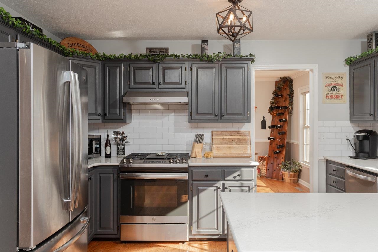 219 NORTHVIEW DR, DAYTON, Virginia 22821, 4 Bedrooms Bedrooms, ,2 BathroomsBathrooms,Residential,219 NORTHVIEW DR,671465 MLS # 671465 219 NORTHVIEW DR, DAYTON, Virginia 22821, 4 Bedrooms Bedrooms, ,2 BathroomsBathrooms,Residential,219 NORTHVIEW DR,671465 MLS # 671465