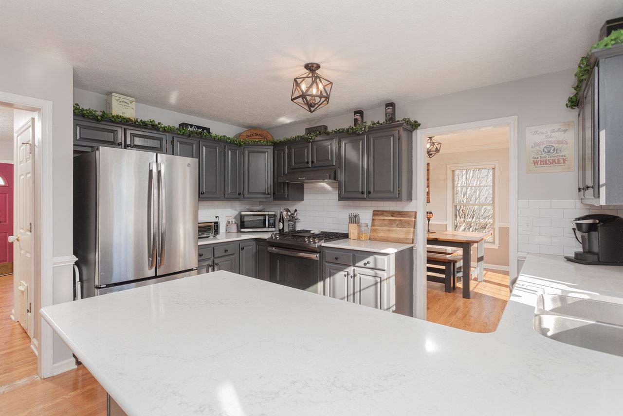 219 NORTHVIEW DR, DAYTON, Virginia 22821, 4 Bedrooms Bedrooms, ,2 BathroomsBathrooms,Residential,219 NORTHVIEW DR,671465 MLS # 671465 219 NORTHVIEW DR, DAYTON, Virginia 22821, 4 Bedrooms Bedrooms, ,2 BathroomsBathrooms,Residential,219 NORTHVIEW DR,671465 MLS # 671465