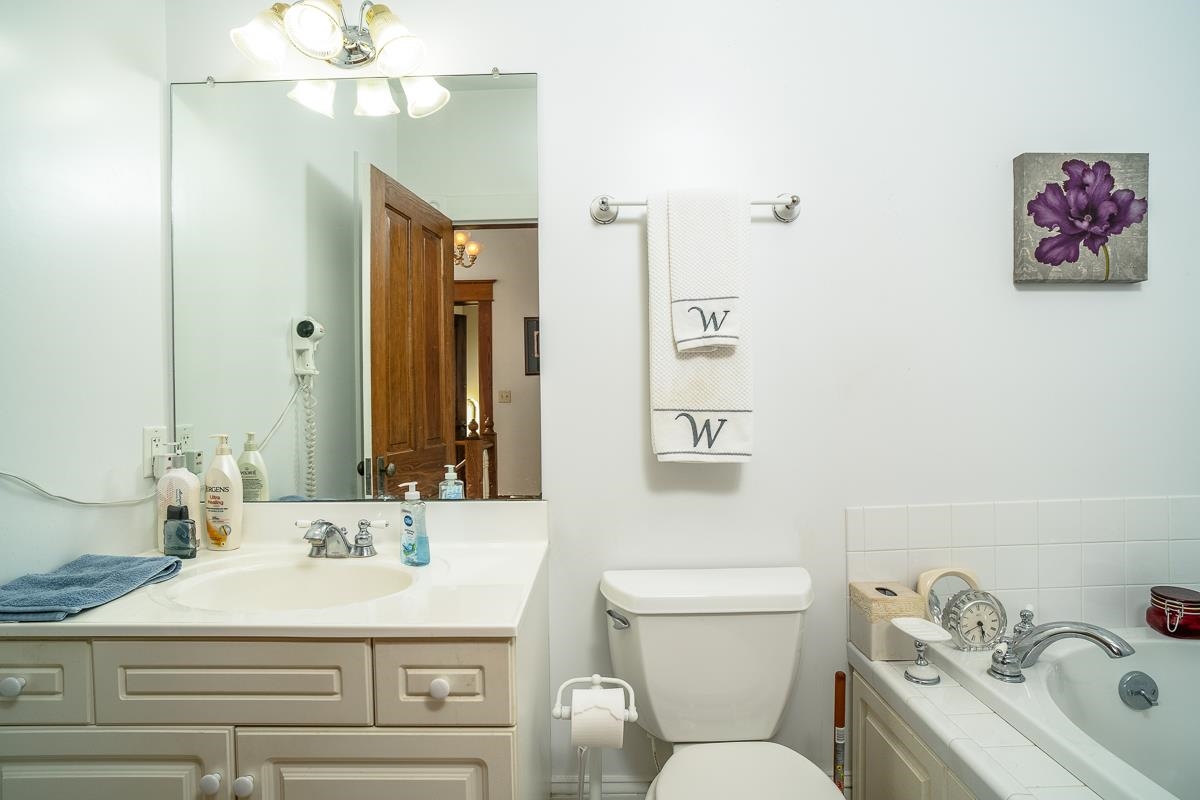 187 HOUFF RD, WEYERS CAVE, Virginia 24486, 6 Bedrooms Bedrooms, ,4 BathroomsBathrooms,Residential,187 HOUFF RD,671466 MLS # 671466