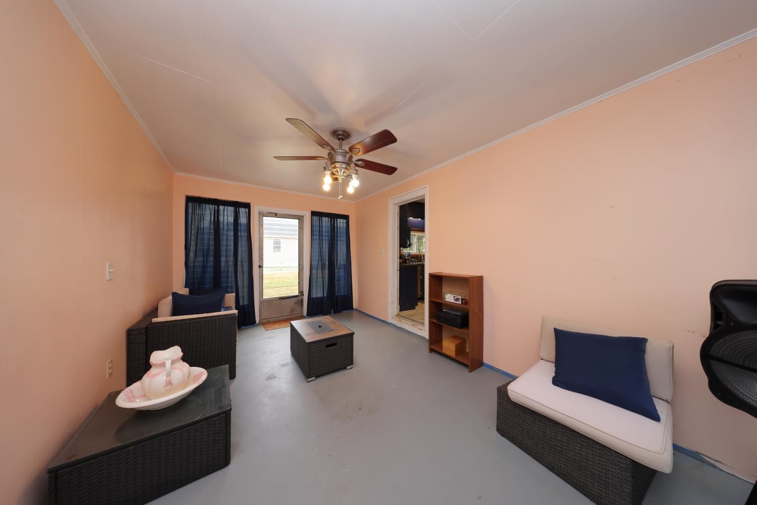 364 N BATH AVE, WAYNESBORO, Virginia 22980, 3 Bedrooms Bedrooms, ,2 BathroomsBathrooms,Residential,Williams,364 N BATH AVE,671467 MLS # 671467