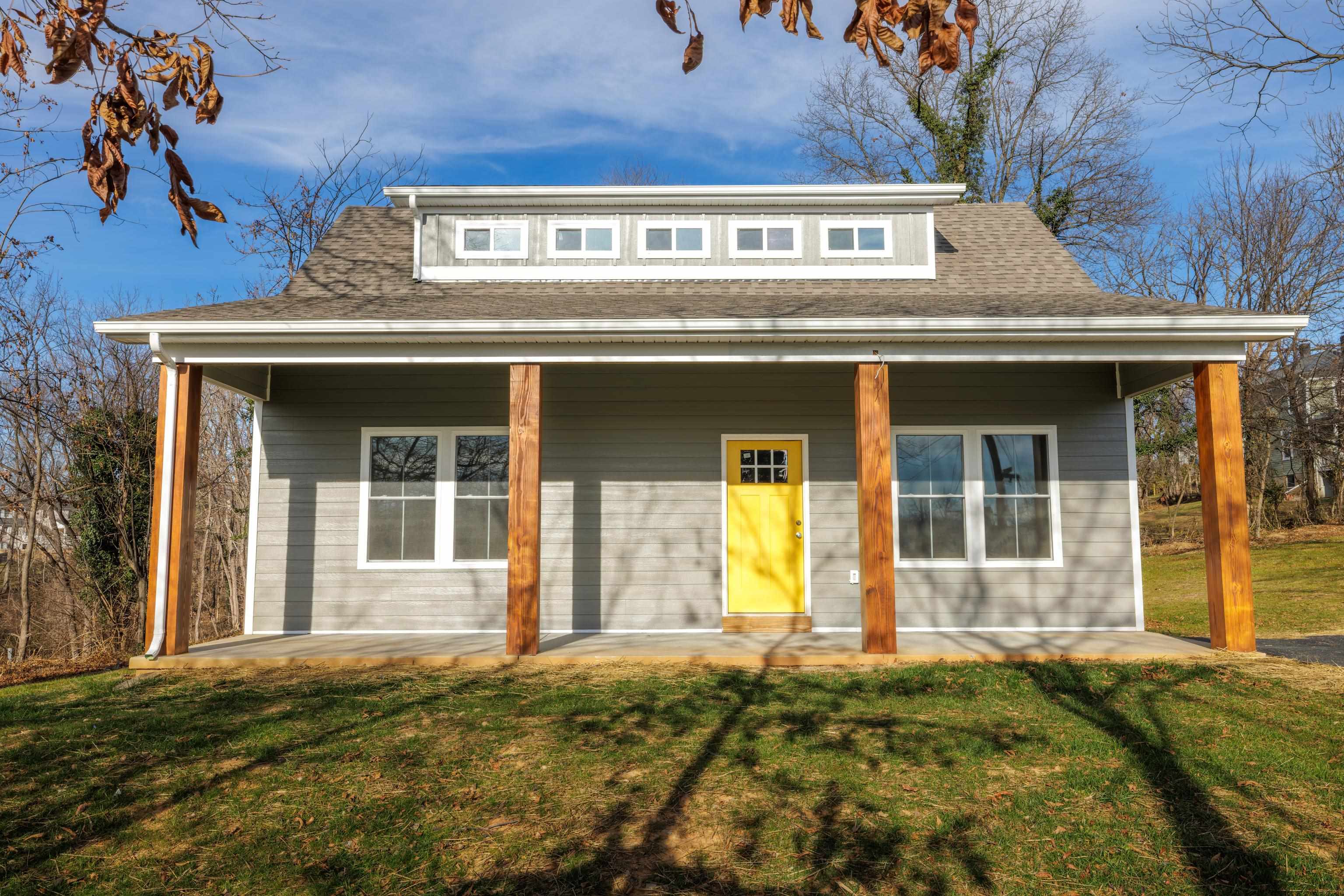 113 FRAZIER ST, STAUNTON, Virginia 24401, 3 Bedrooms Bedrooms, ,2 BathroomsBathrooms,Residential,New Construction - Staunton City,113 FRAZIER ST,671468 MLS # 671468 113 FRAZIER ST, STAUNTON, Virginia 24401, 3 Bedrooms Bedrooms, ,2 BathroomsBathrooms,Residential,New Construction - Staunton City,113 FRAZIER ST,671468 MLS # 671468