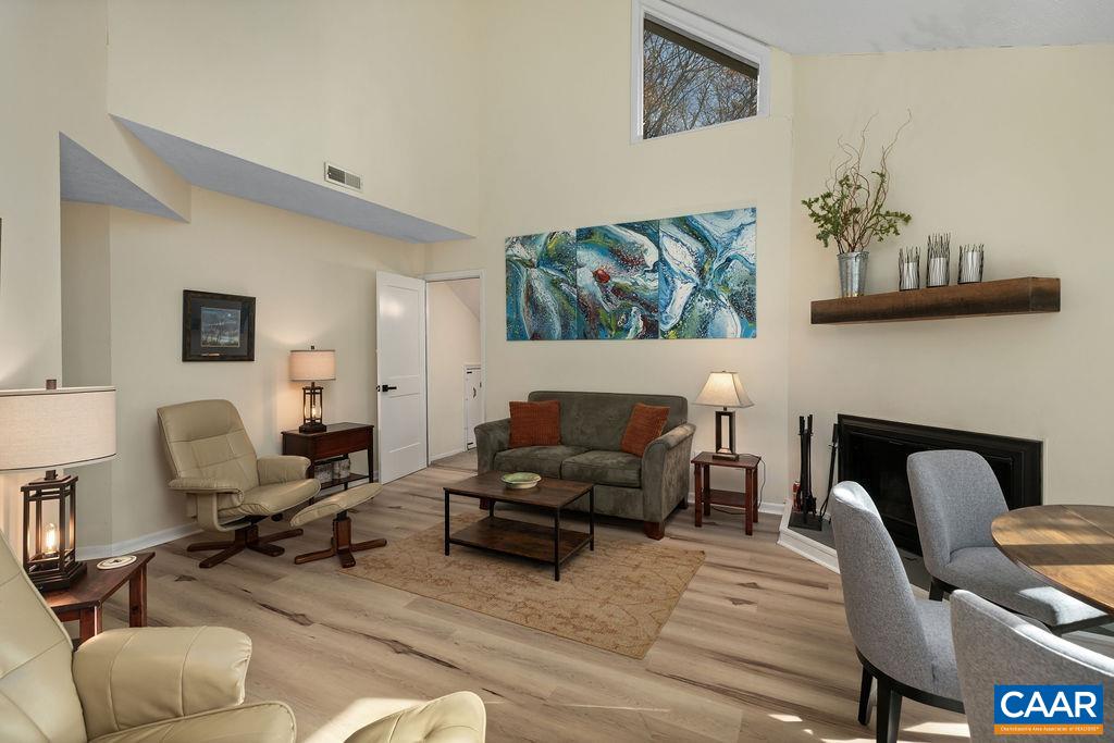 731 LAURELWOOD CONDOS, WINTERGREEN RESORT, Virginia 22967, 2 Bedrooms Bedrooms, ,2 BathroomsBathrooms,Residential,731 LAURELWOOD CONDOS,671076 MLS # 671076