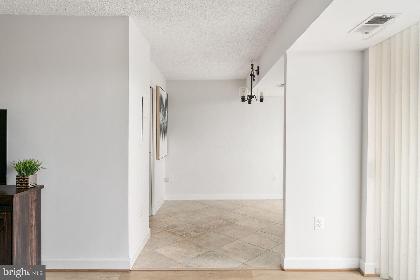 5300 HOLMES RUN PKWY #506, ALEXANDRIA, Virginia 22304, 2 Bedrooms Bedrooms, ,2 BathroomsBathrooms,Residential,For sale,5300 HOLMES RUN PKWY #506,VAAX2049002 MLS # VAAX2049002 5300 HOLMES RUN PKWY #506, ALEXANDRIA, Virginia 22304, 2 Bedrooms Bedrooms, ,2 BathroomsBathrooms,Residential,For sale,5300 HOLMES RUN PKWY #506,VAAX2049002 MLS # VAAX2049002