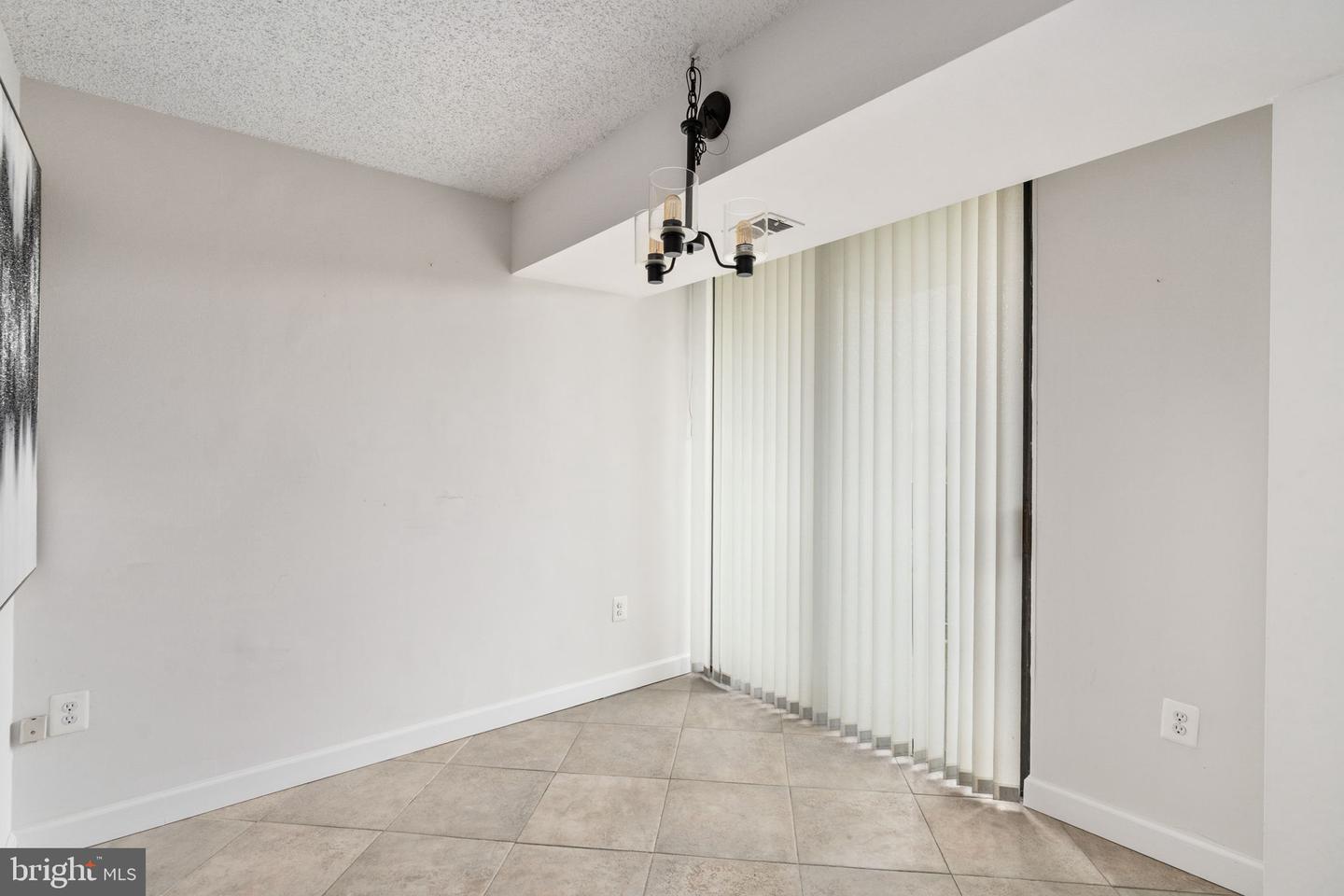 5300 HOLMES RUN PKWY #506, ALEXANDRIA, Virginia 22304, 2 Bedrooms Bedrooms, ,2 BathroomsBathrooms,Residential,For sale,5300 HOLMES RUN PKWY #506,VAAX2049002 MLS # VAAX2049002 5300 HOLMES RUN PKWY #506, ALEXANDRIA, Virginia 22304, 2 Bedrooms Bedrooms, ,2 BathroomsBathrooms,Residential,For sale,5300 HOLMES RUN PKWY #506,VAAX2049002 MLS # VAAX2049002