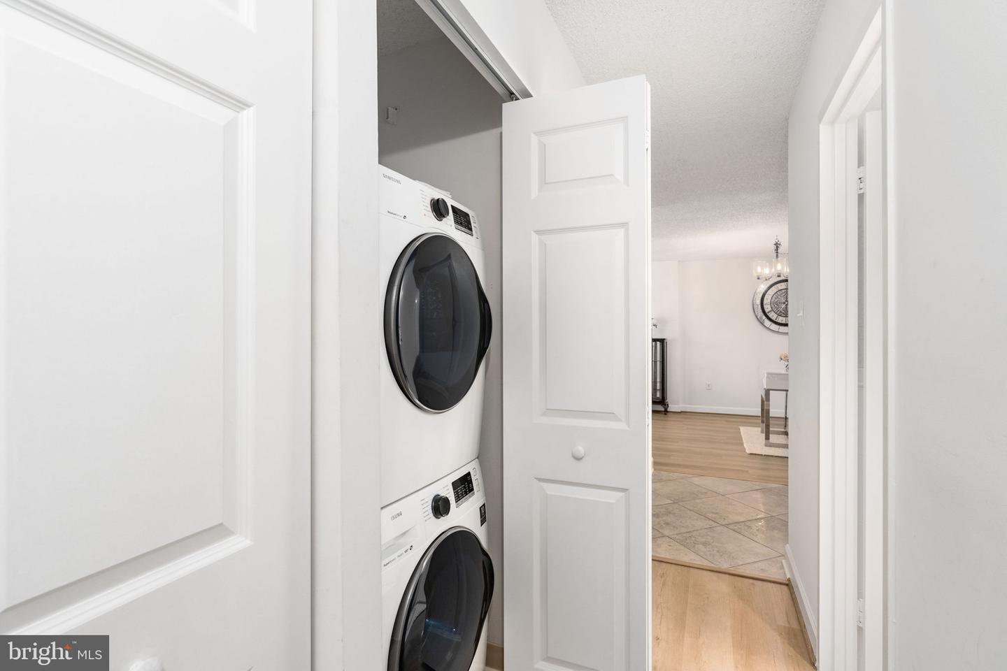 5300 HOLMES RUN PKWY #506, ALEXANDRIA, Virginia 22304, 2 Bedrooms Bedrooms, ,2 BathroomsBathrooms,Residential,For sale,5300 HOLMES RUN PKWY #506,VAAX2049002 MLS # VAAX2049002 5300 HOLMES RUN PKWY #506, ALEXANDRIA, Virginia 22304, 2 Bedrooms Bedrooms, ,2 BathroomsBathrooms,Residential,For sale,5300 HOLMES RUN PKWY #506,VAAX2049002 MLS # VAAX2049002