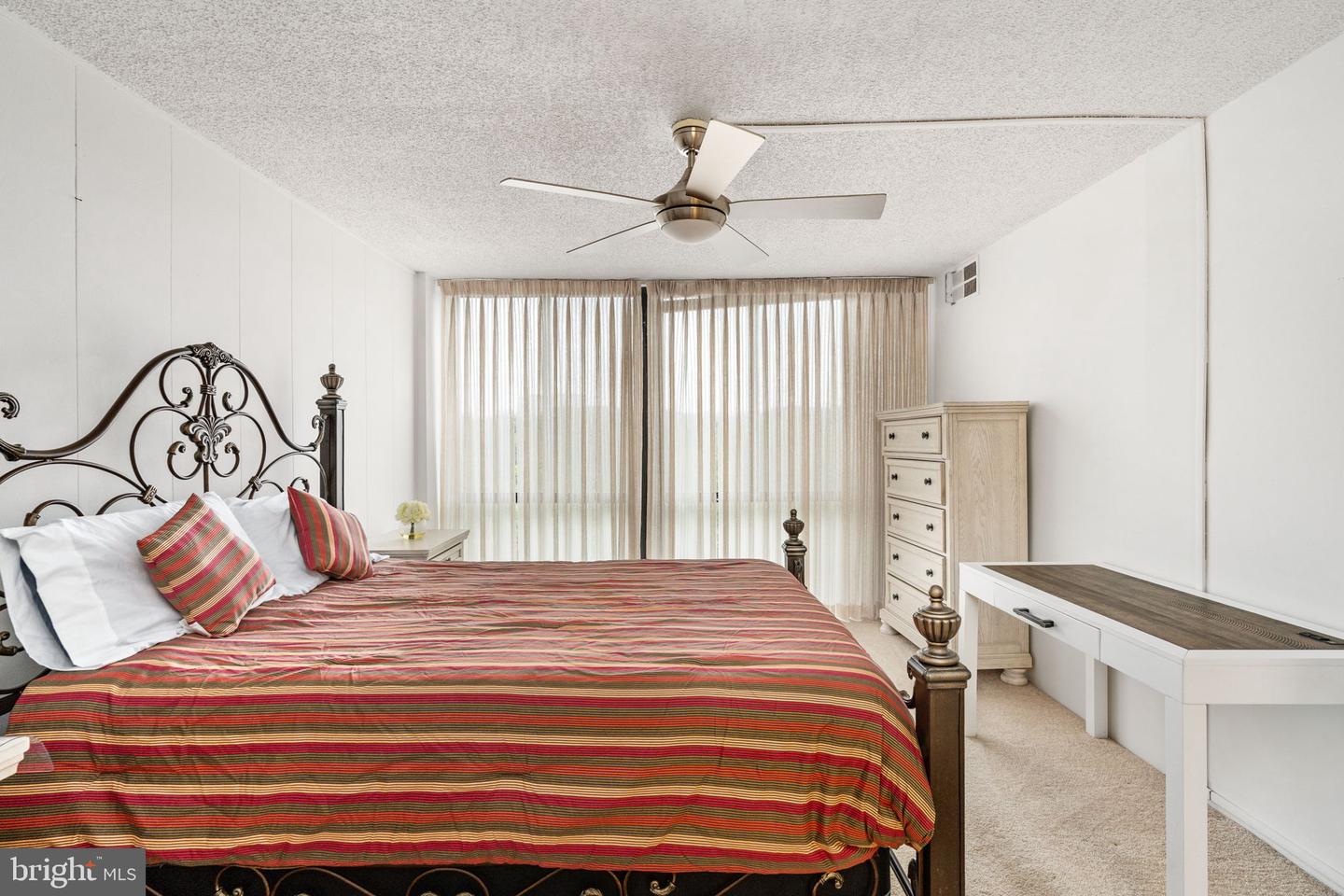 5300 HOLMES RUN PKWY #506, ALEXANDRIA, Virginia 22304, 2 Bedrooms Bedrooms, ,2 BathroomsBathrooms,Residential,For sale,5300 HOLMES RUN PKWY #506,VAAX2049002 MLS # VAAX2049002 5300 HOLMES RUN PKWY #506, ALEXANDRIA, Virginia 22304, 2 Bedrooms Bedrooms, ,2 BathroomsBathrooms,Residential,For sale,5300 HOLMES RUN PKWY #506,VAAX2049002 MLS # VAAX2049002