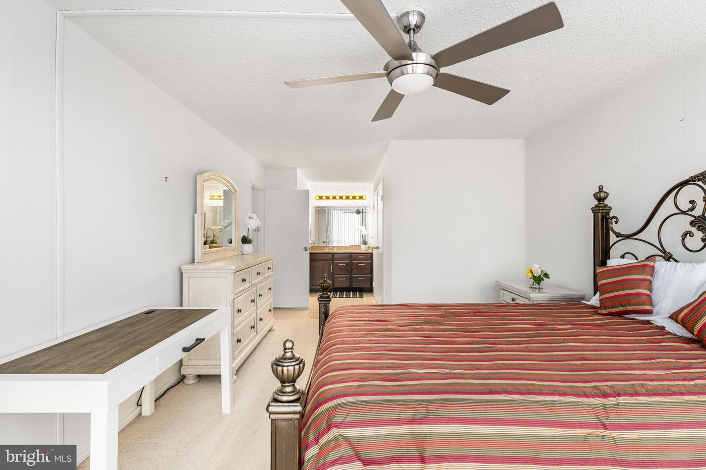 5300 HOLMES RUN PKWY #506, ALEXANDRIA, Virginia 22304, 2 Bedrooms Bedrooms, ,2 BathroomsBathrooms,Residential,For sale,5300 HOLMES RUN PKWY #506,VAAX2049002 MLS # VAAX2049002 5300 HOLMES RUN PKWY #506, ALEXANDRIA, Virginia 22304, 2 Bedrooms Bedrooms, ,2 BathroomsBathrooms,Residential,For sale,5300 HOLMES RUN PKWY #506,VAAX2049002 MLS # VAAX2049002