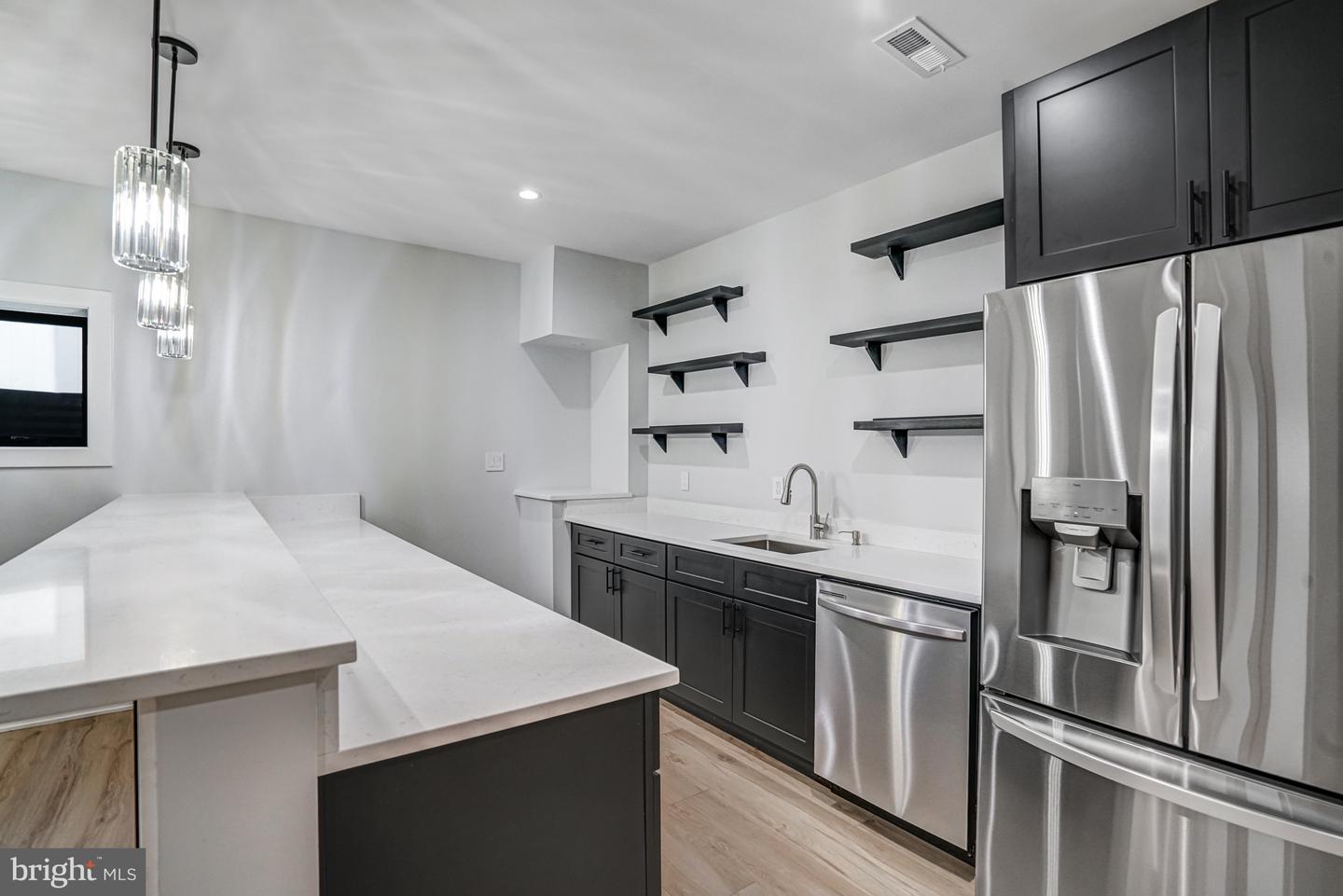 1929 WARE RD, FALLS CHURCH, Virginia 22043, 6 Bedrooms Bedrooms, ,6 BathroomsBathrooms,Residential,For sale,1929 WARE RD,VAFX2268110 MLS # VAFX2268110