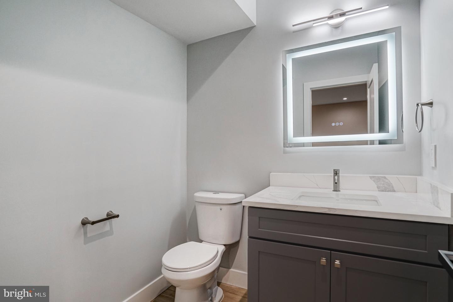 1929 WARE RD, FALLS CHURCH, Virginia 22043, 6 Bedrooms Bedrooms, ,6 BathroomsBathrooms,Residential,For sale,1929 WARE RD,VAFX2268110 MLS # VAFX2268110