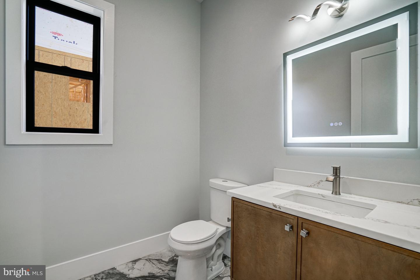 1929 WARE RD, FALLS CHURCH, Virginia 22043, 6 Bedrooms Bedrooms, ,6 BathroomsBathrooms,Residential,For sale,1929 WARE RD,VAFX2268110 MLS # VAFX2268110