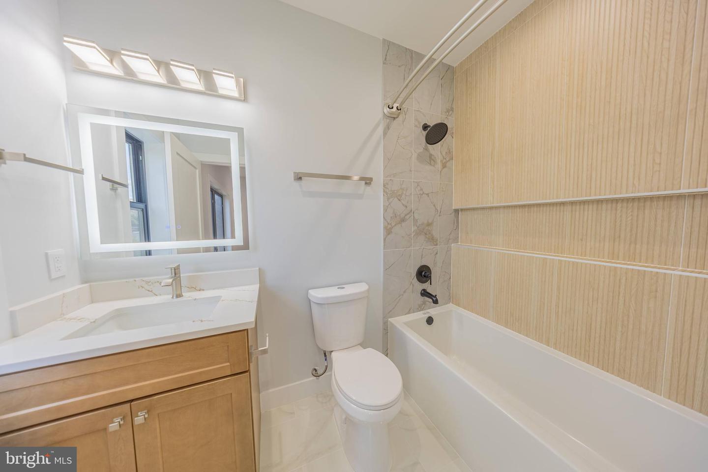 1929 WARE RD, FALLS CHURCH, Virginia 22043, 6 Bedrooms Bedrooms, ,6 BathroomsBathrooms,Residential,For sale,1929 WARE RD,VAFX2268110 MLS # VAFX2268110