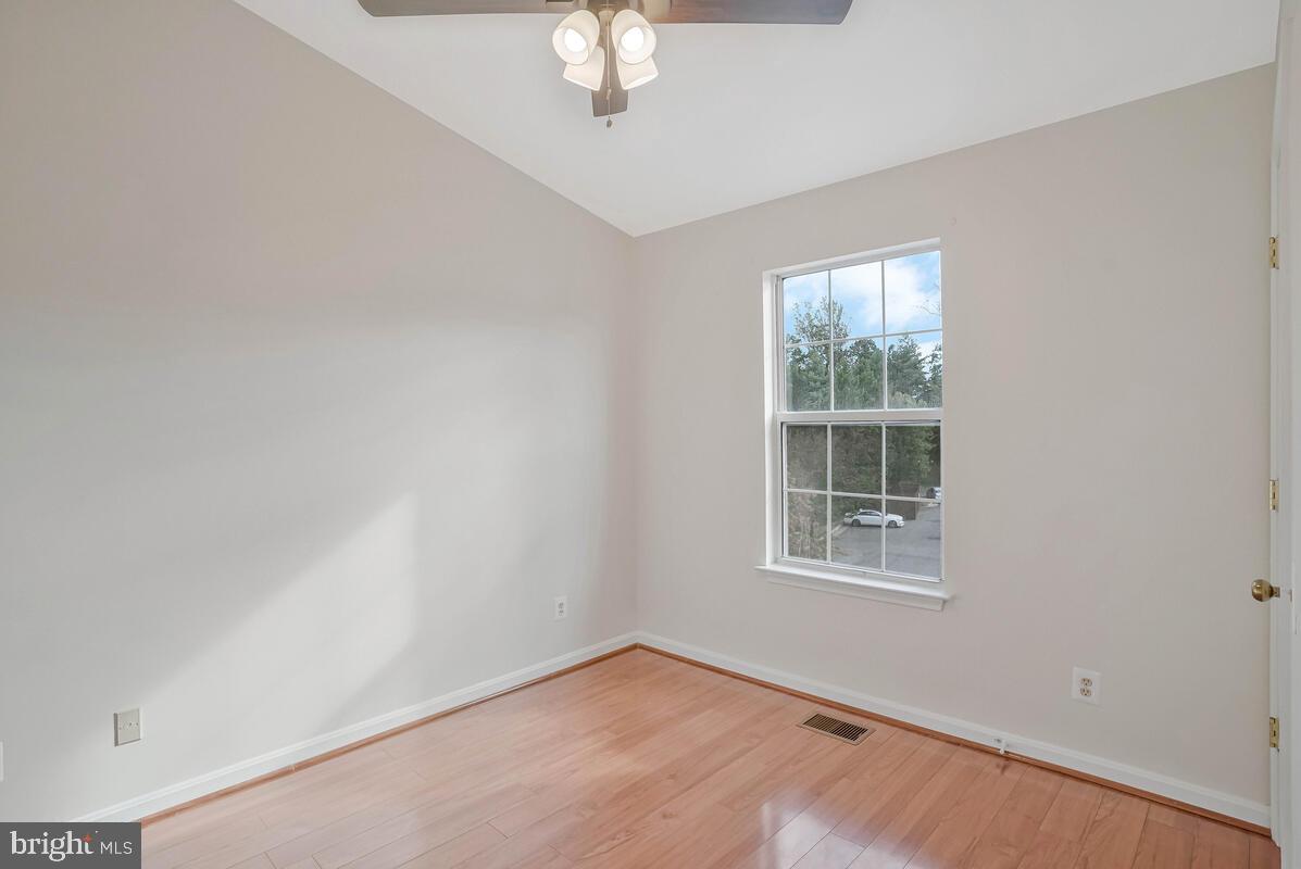 11761 TOLSON PL #11761, WOODBRIDGE, Virginia 22192, 2 Bedrooms Bedrooms, ,2 BathroomsBathrooms,Residential,For sale,11761 TOLSON PL #11761,VAPW2106214 MLS # VAPW2106214