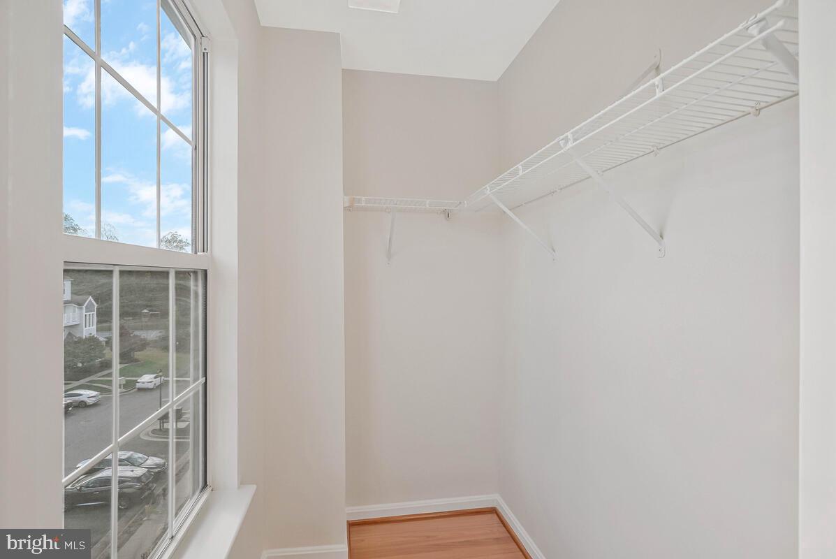 11761 TOLSON PL #11761, WOODBRIDGE, Virginia 22192, 2 Bedrooms Bedrooms, ,2 BathroomsBathrooms,Residential,For sale,11761 TOLSON PL #11761,VAPW2106214 MLS # VAPW2106214