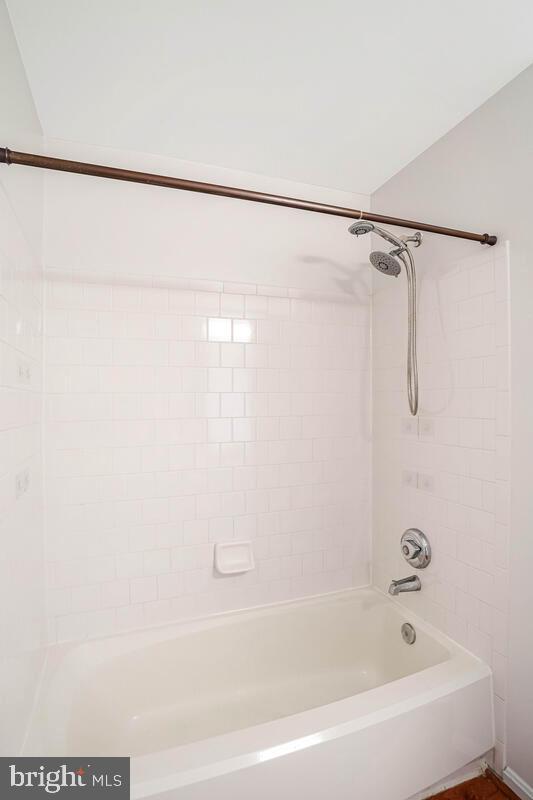 11761 TOLSON PL #11761, WOODBRIDGE, Virginia 22192, 2 Bedrooms Bedrooms, ,2 BathroomsBathrooms,Residential,For sale,11761 TOLSON PL #11761,VAPW2106214 MLS # VAPW2106214